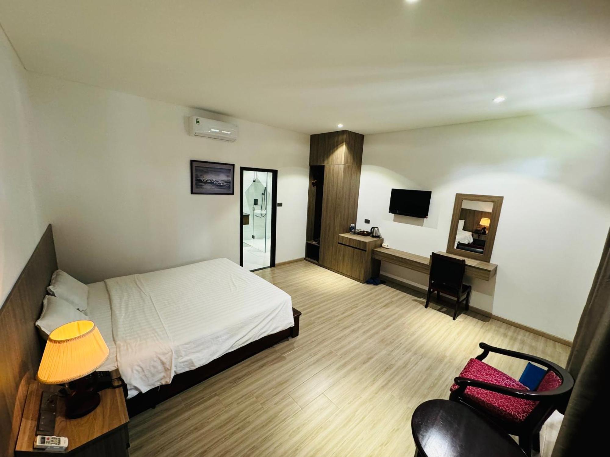 Hotel Dat Lanh Beach Resort La Gi