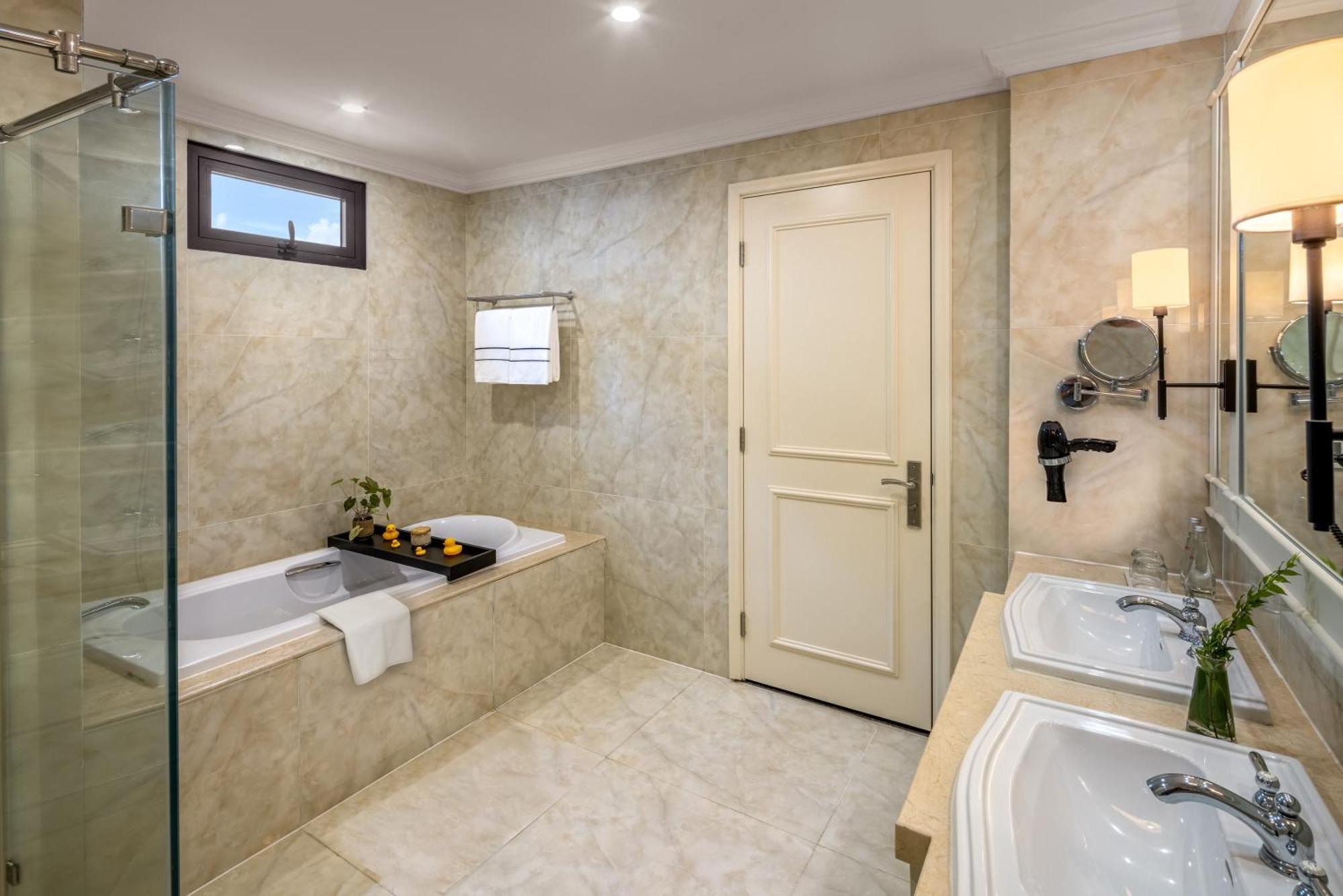 Resort Vinpearl & Long Nha Trang