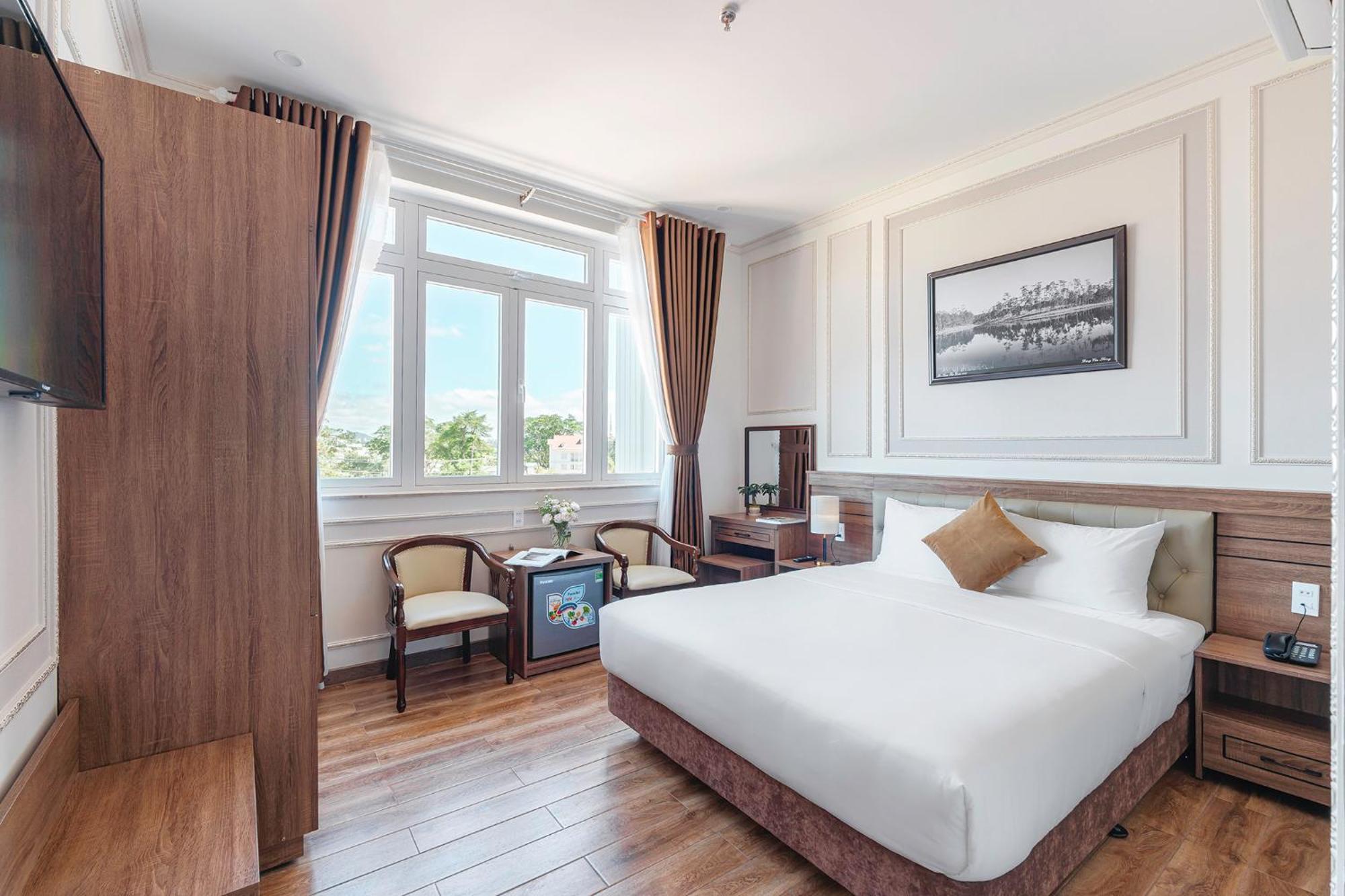 Pine View 3* Đà Lạt