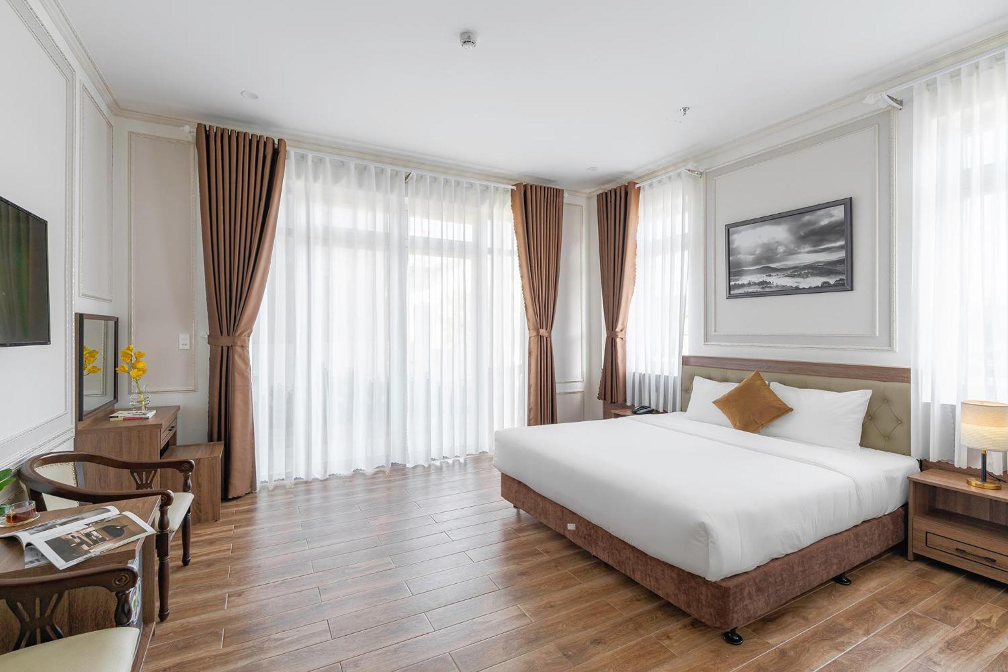 Hotel Pine View Đà Lạt