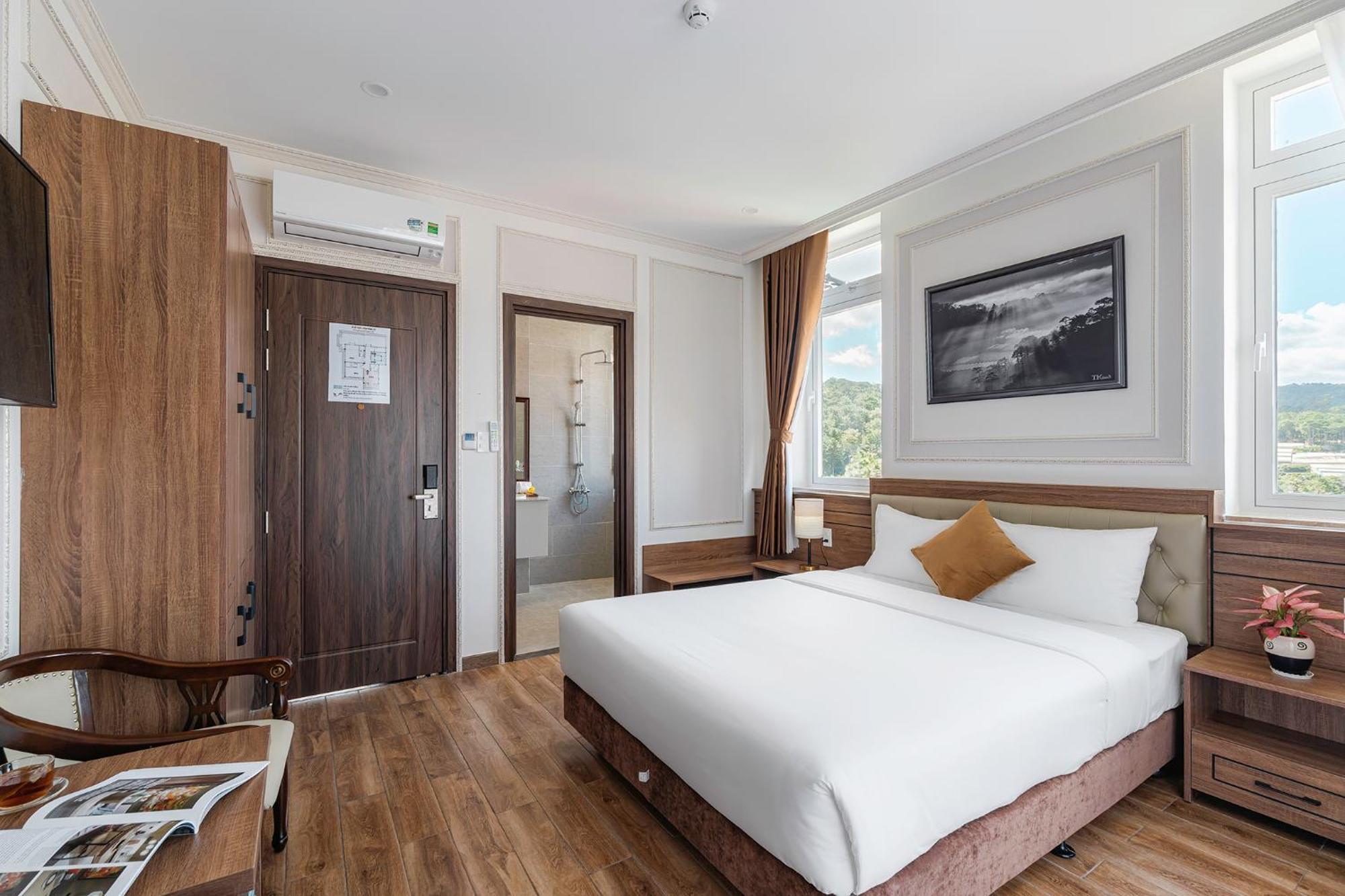 Hotel Pine View Đà Lạt