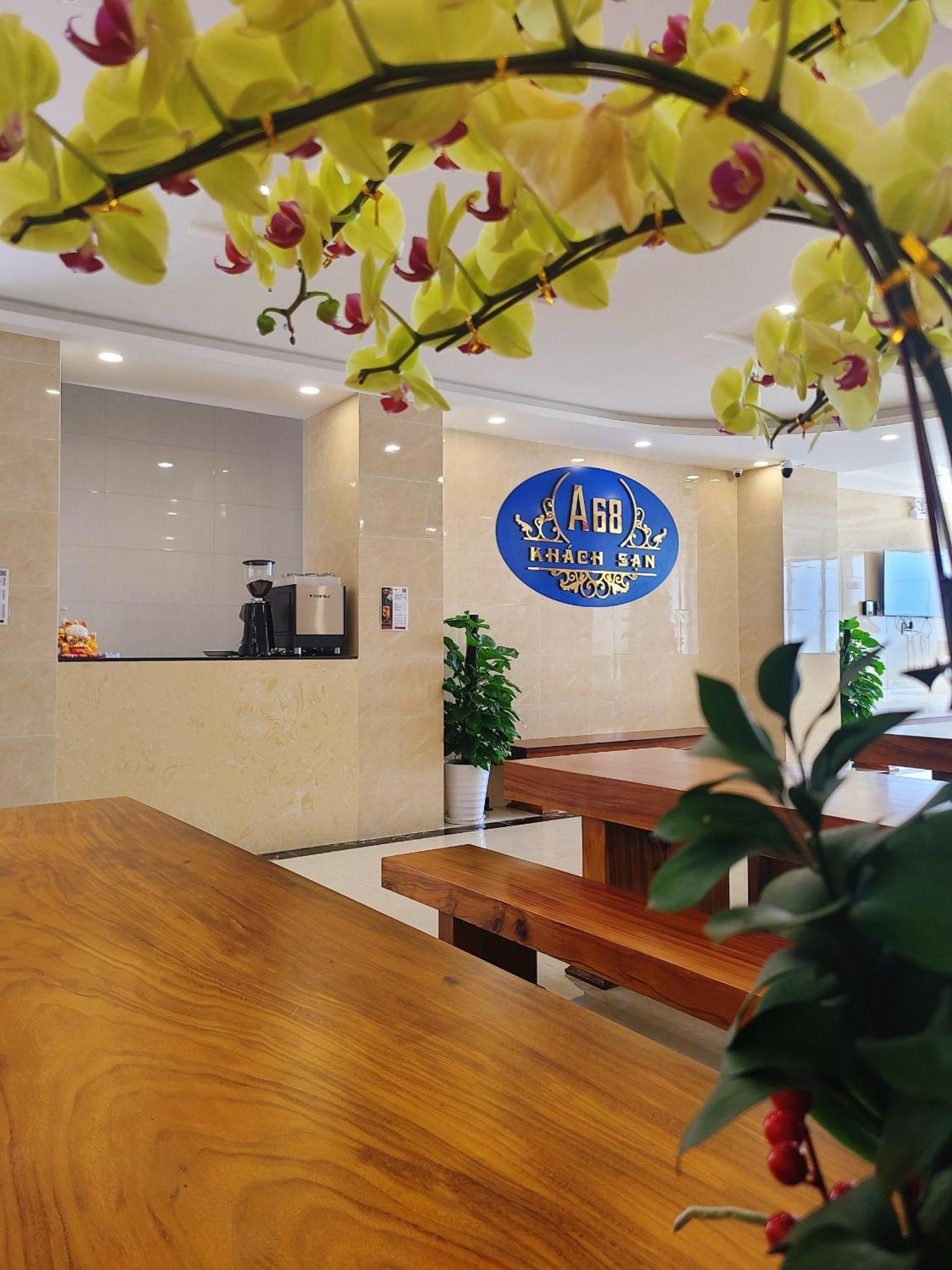 Hotel Khach San A68 Long My