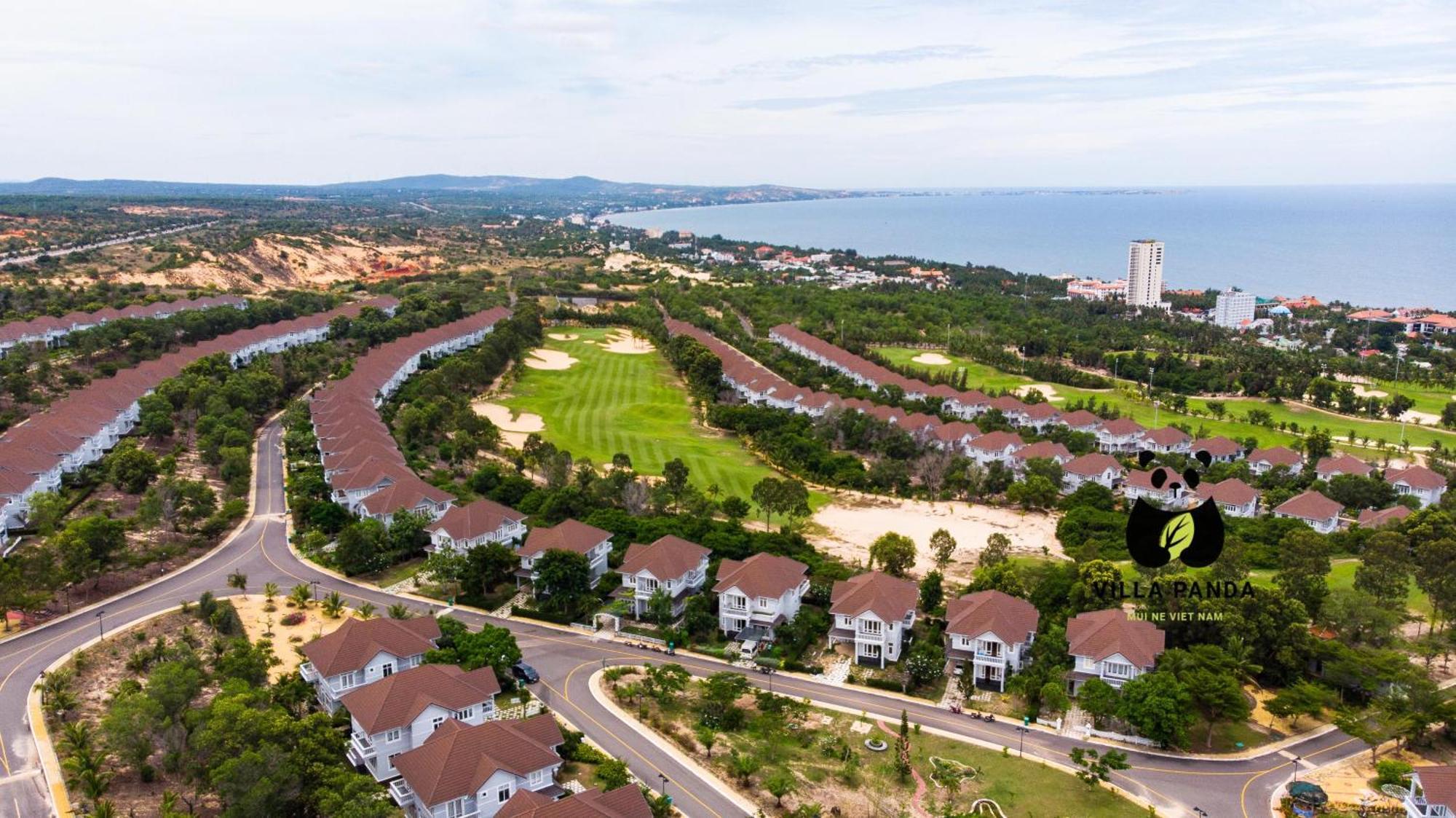 Panda At Sea Links Golf * Mui Ne