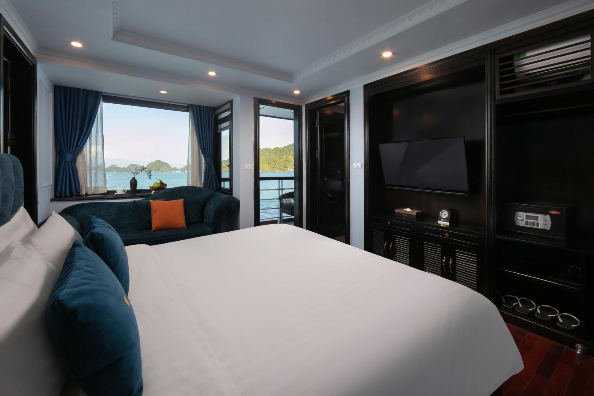 Le Theatre Cruises - Wonder On Lan Ha Bay Ha Long