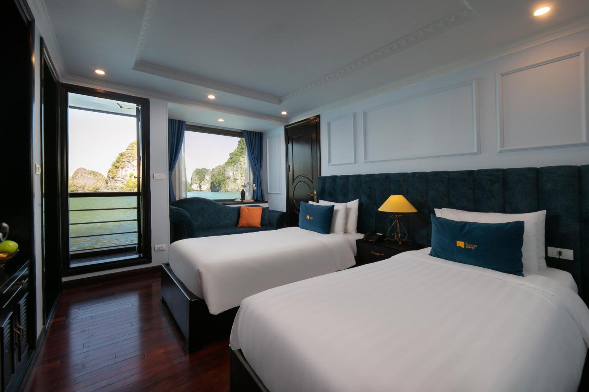 Le Theatre Cruises - Wonder On Lan Ha Bay 