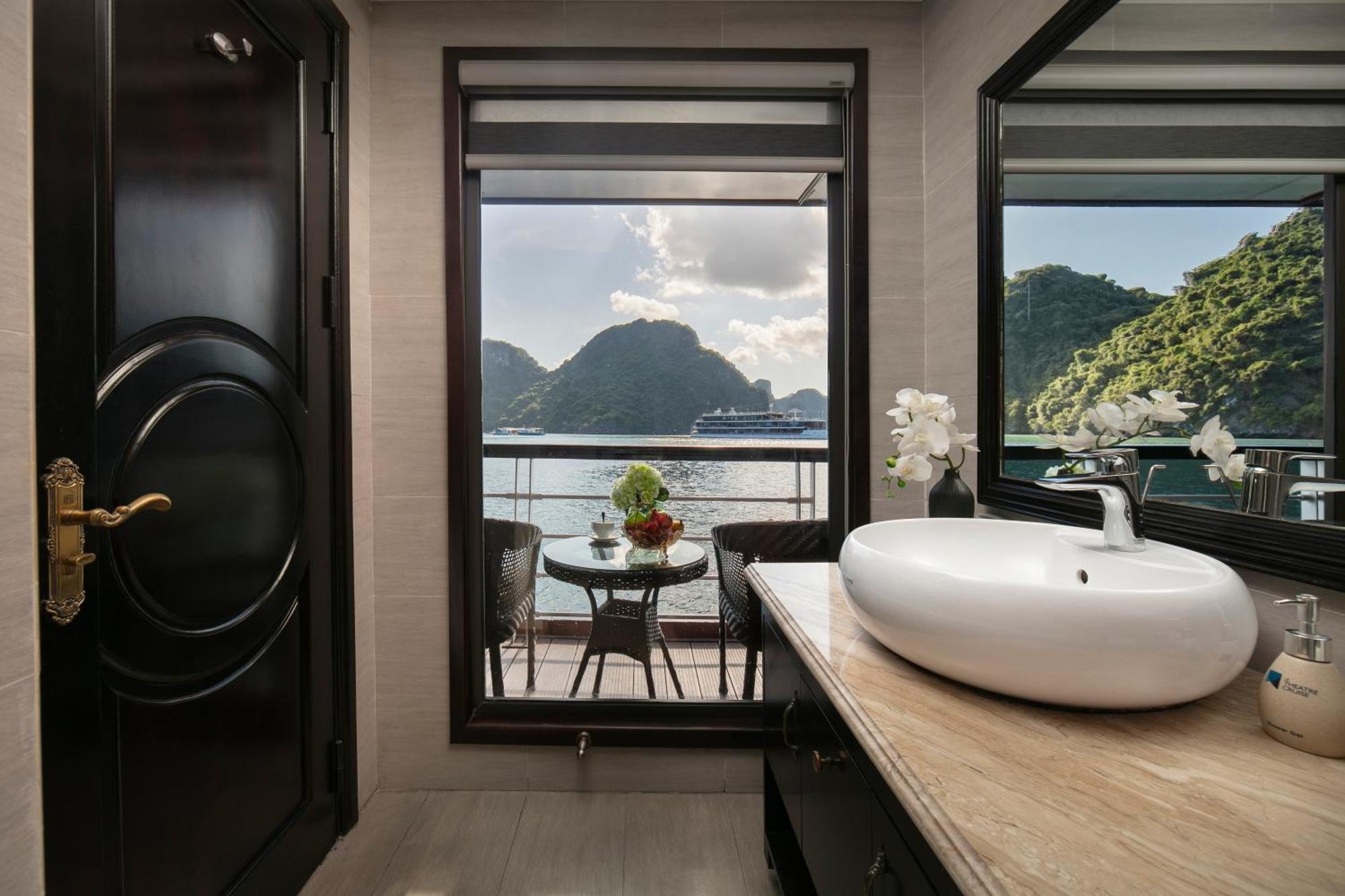  Le Theatre Cruises - Wonder On Lan Ha Bay Ha Long