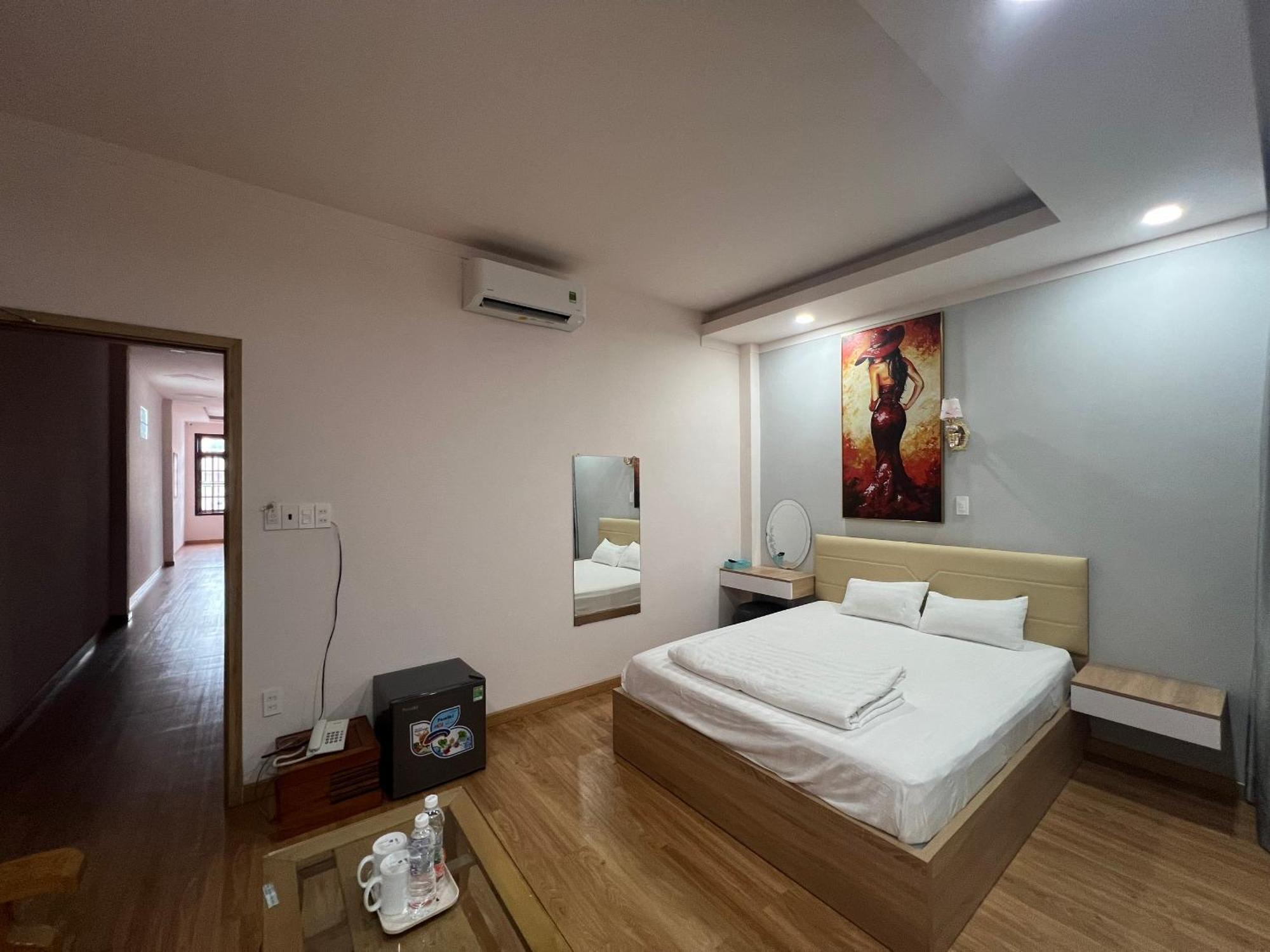 Cat Tien Homestay *