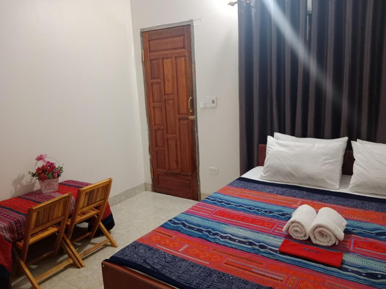 Hotel Yolo House And Loop Tours