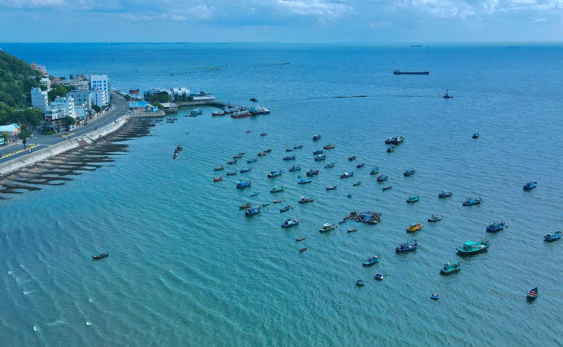 Jolilian & Hotel Vung Tau