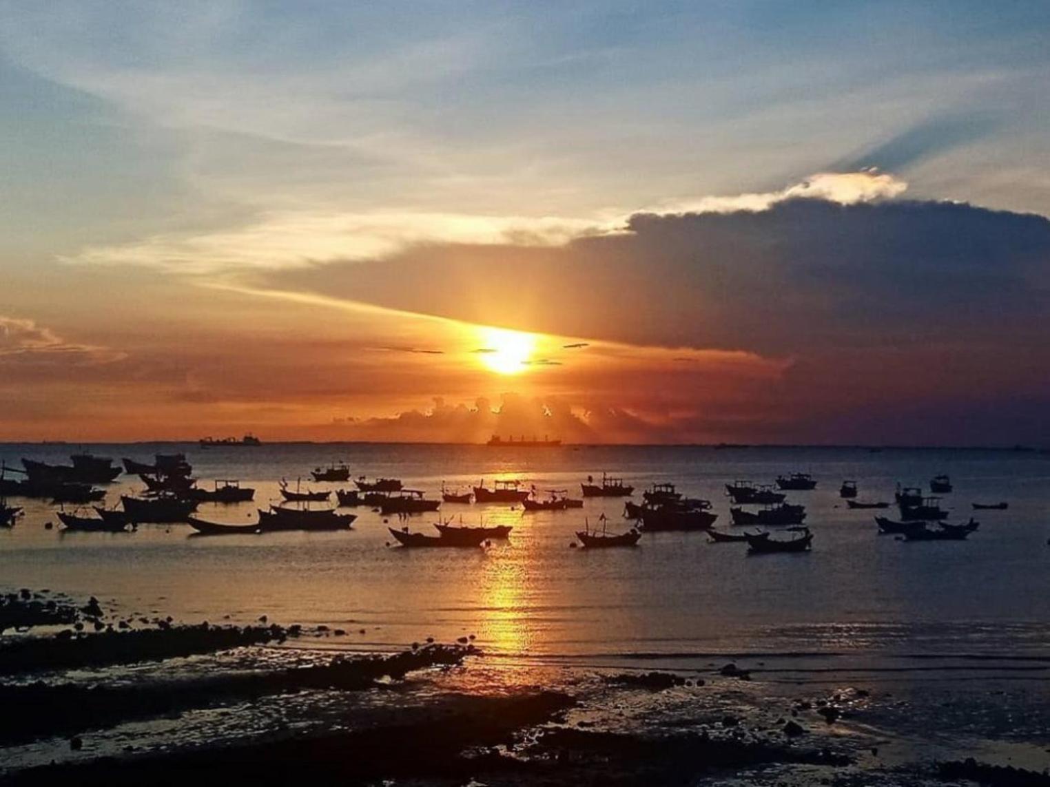 Jolilian & Hotel Vung Tau
