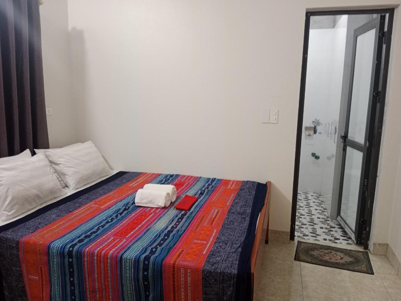 Yolo House And Loop Tours Hotel 3*
