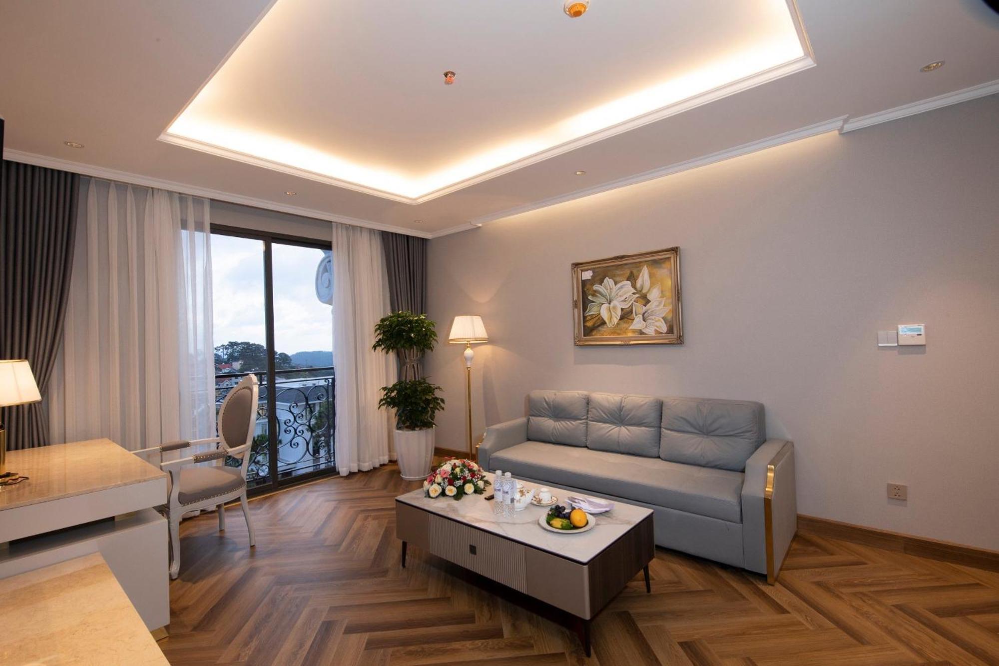 Khách sạn Merperle 5*