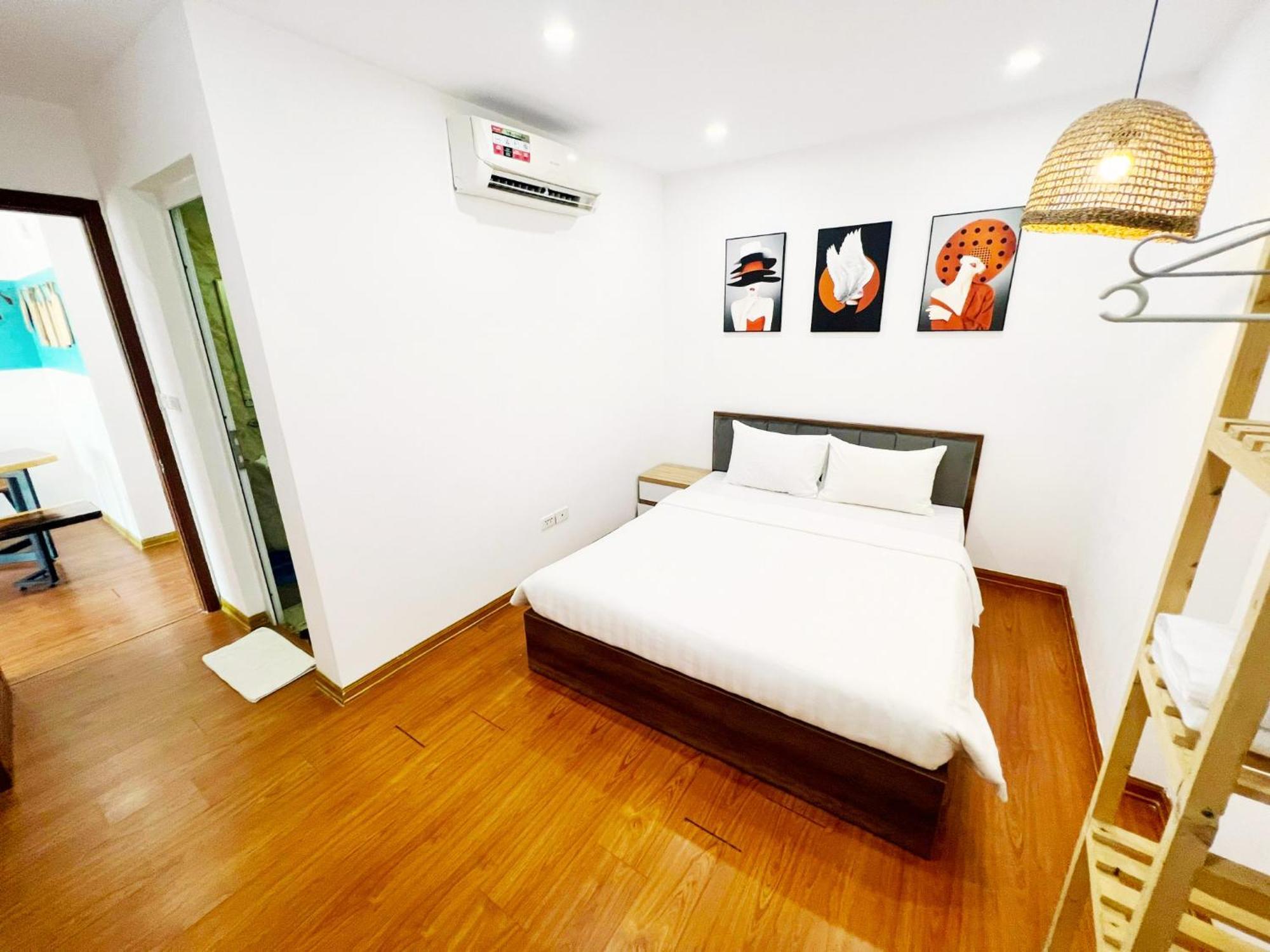 New Life Bai Chay Condotel * Hạ Long
