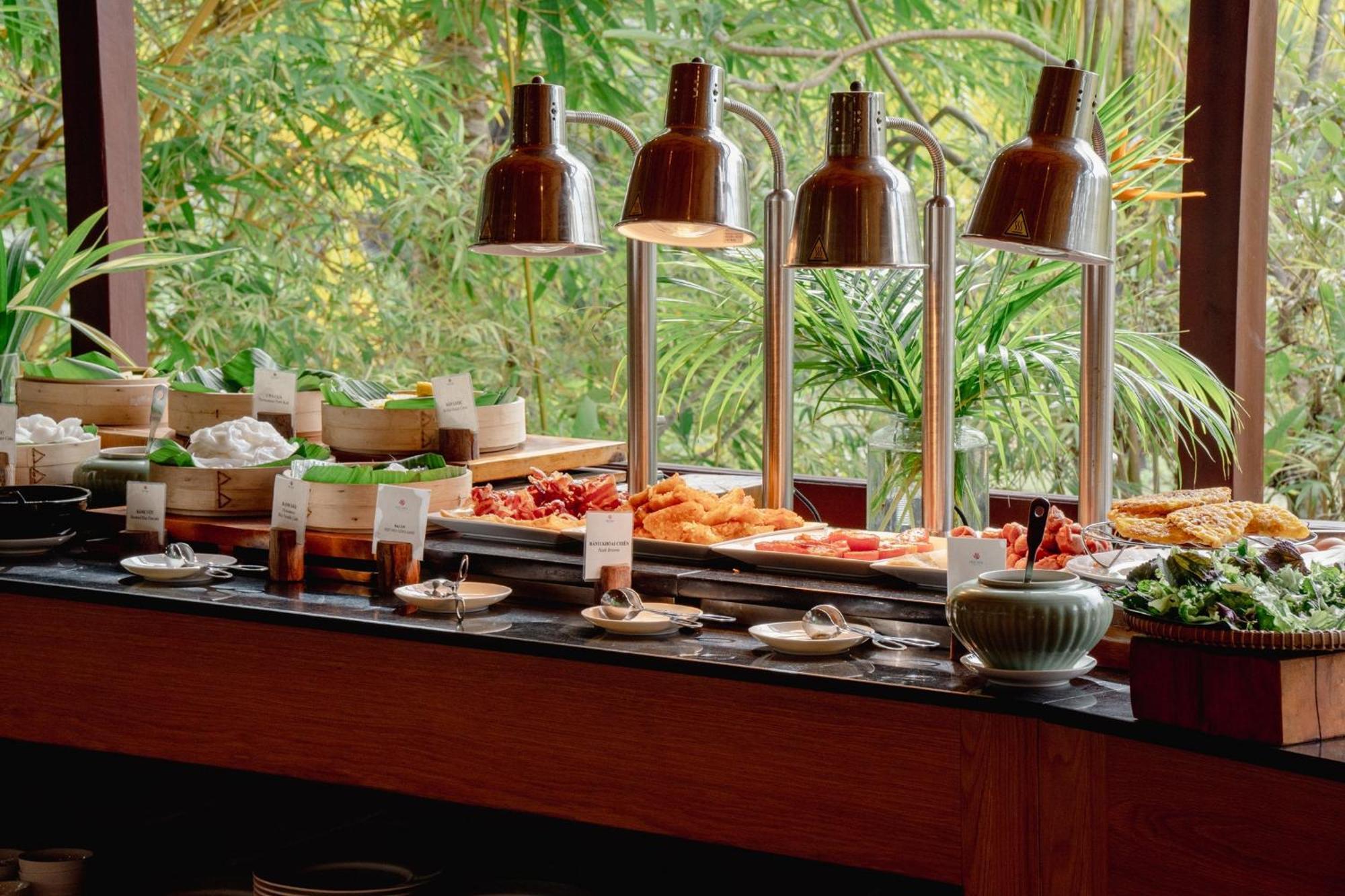 Pax Ana Doc Let & 5* Ninh Hoa