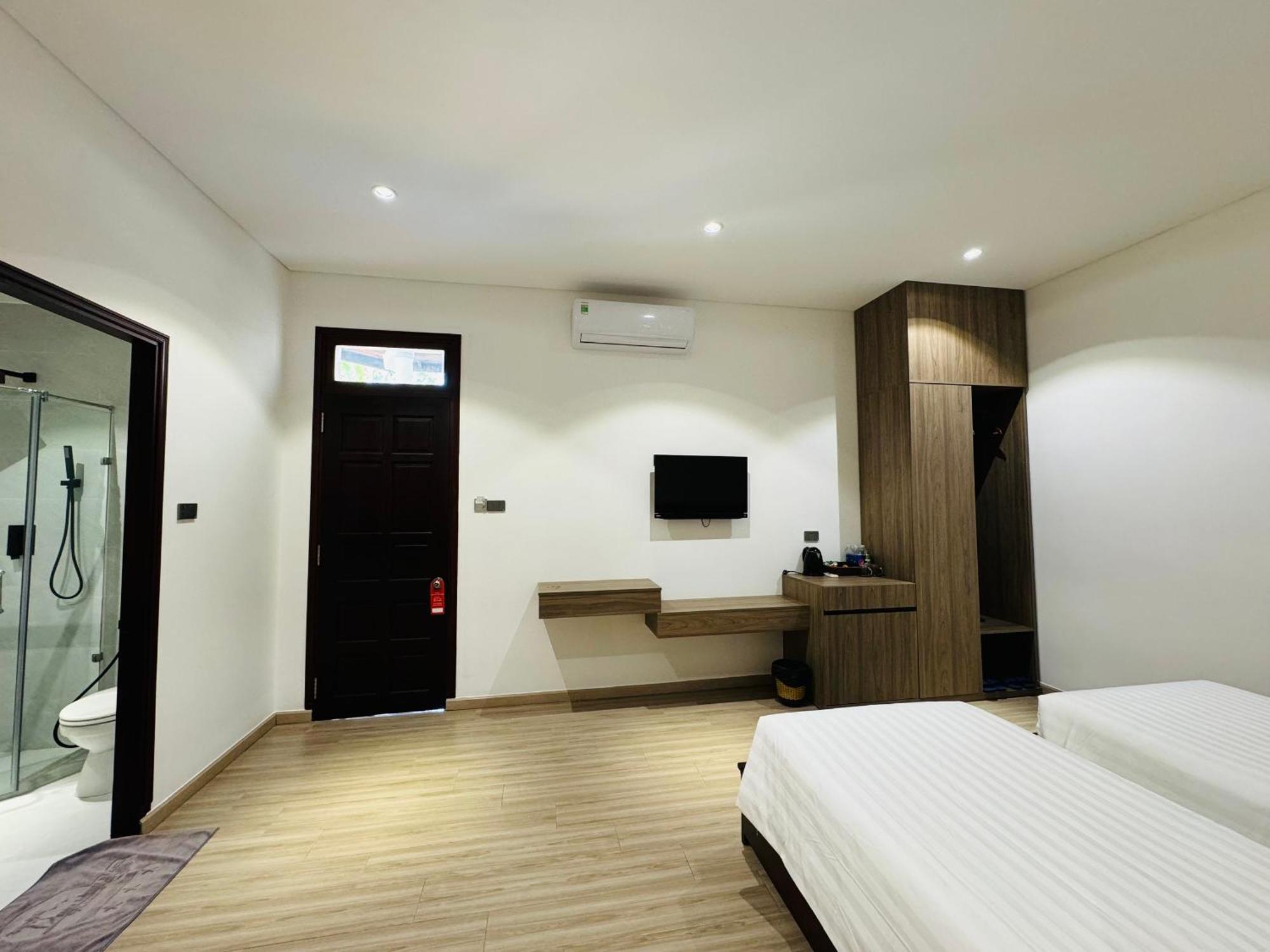 Hotel Dat Lanh Beach Resort 3*