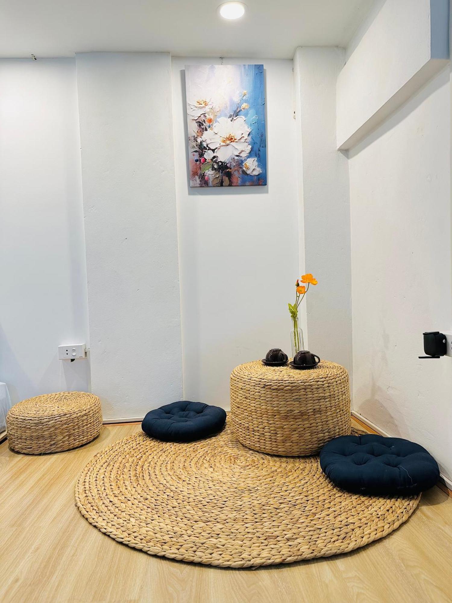 Heart Of Hoan Kiem-rare 5br Private House Unique Design Travel Hub 13pax Holiday home *