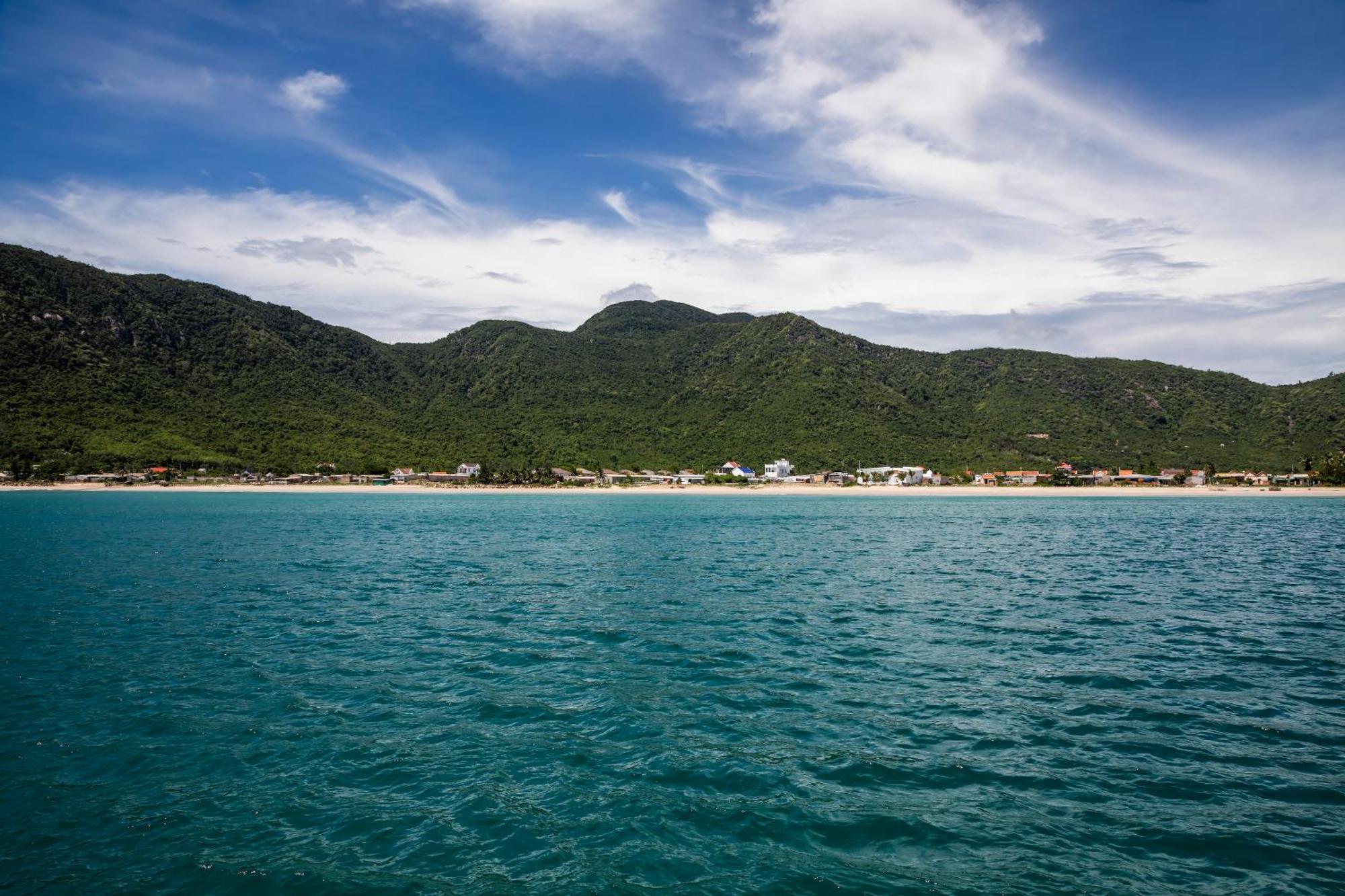 Khách sạn Isea By The Sea