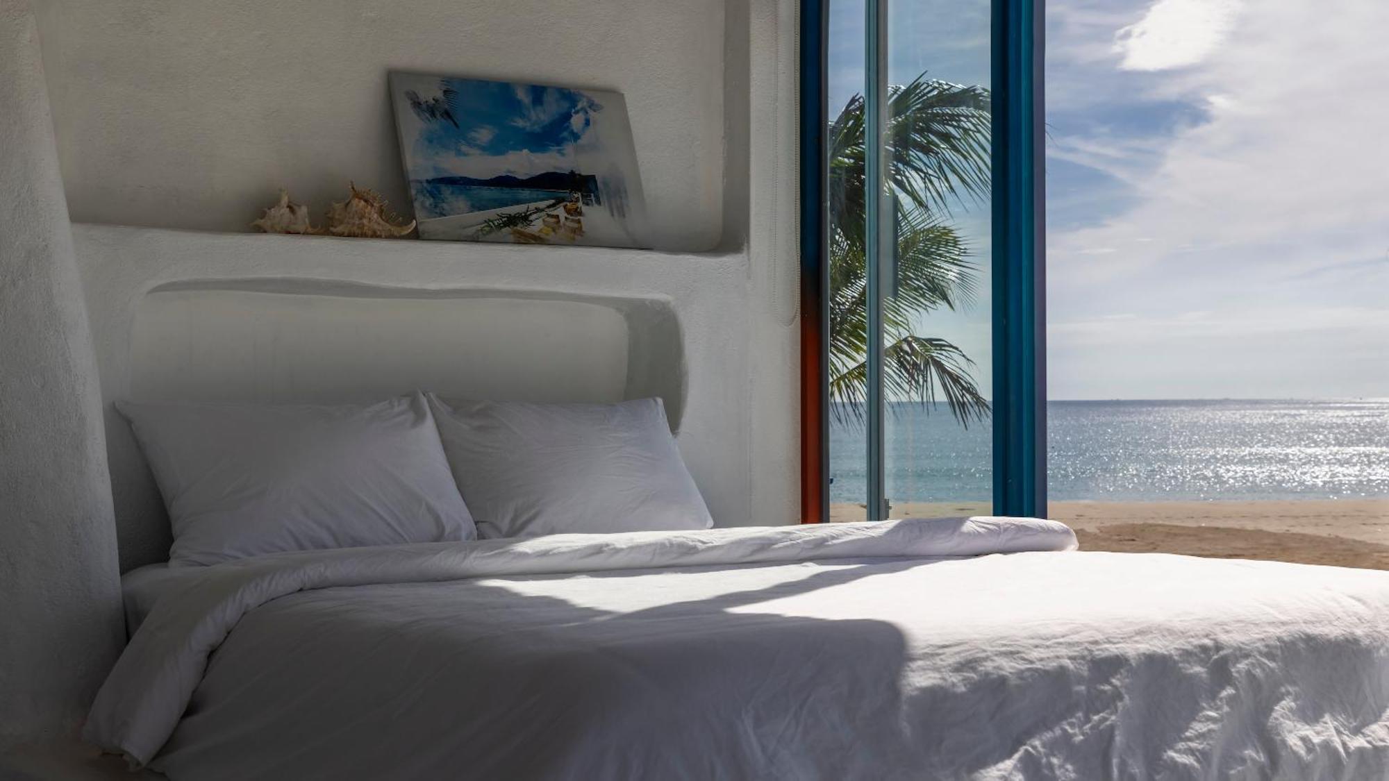 Isea By The Sea Khách sạn 5*