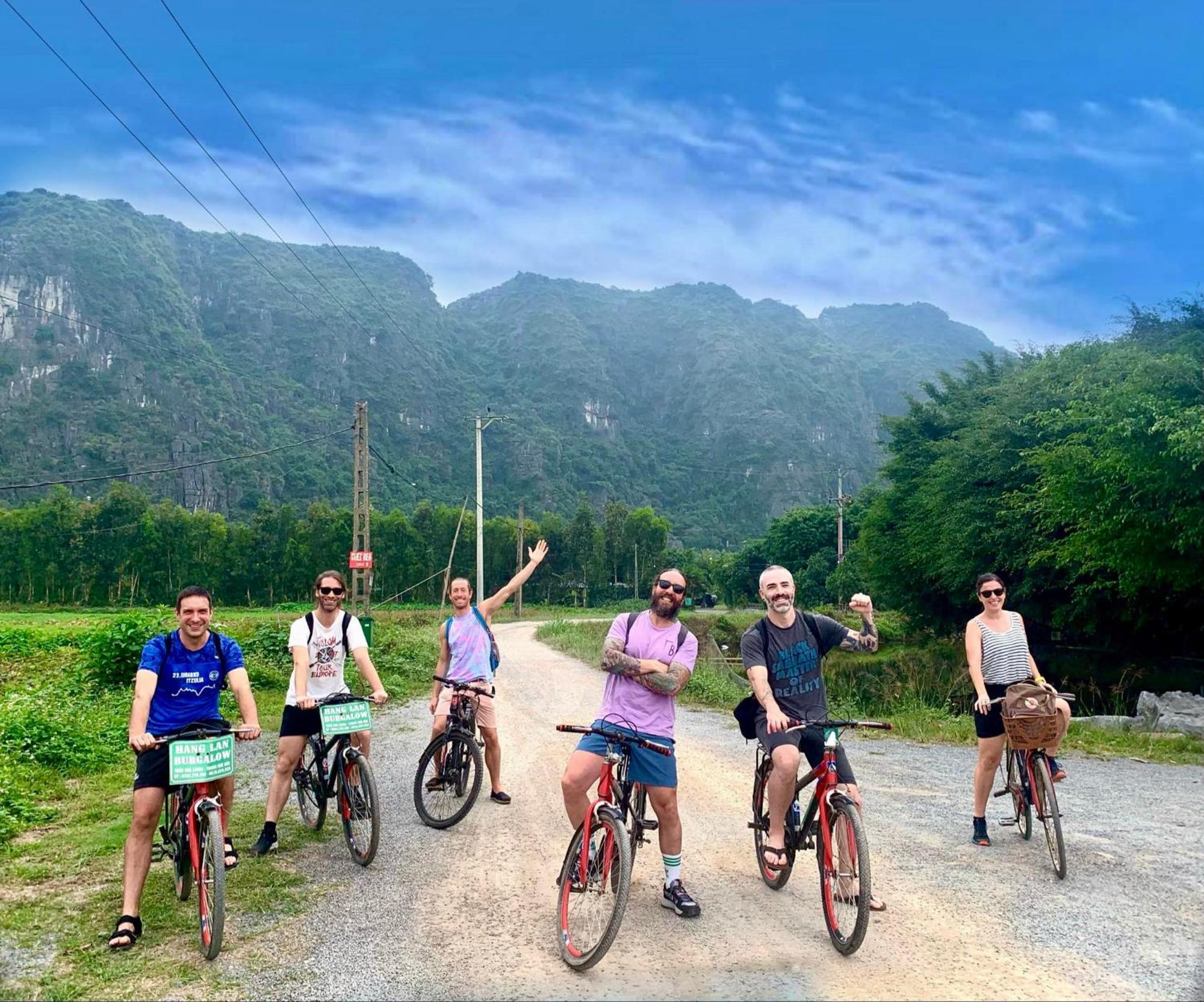 Hang Lan Ninh Binh
