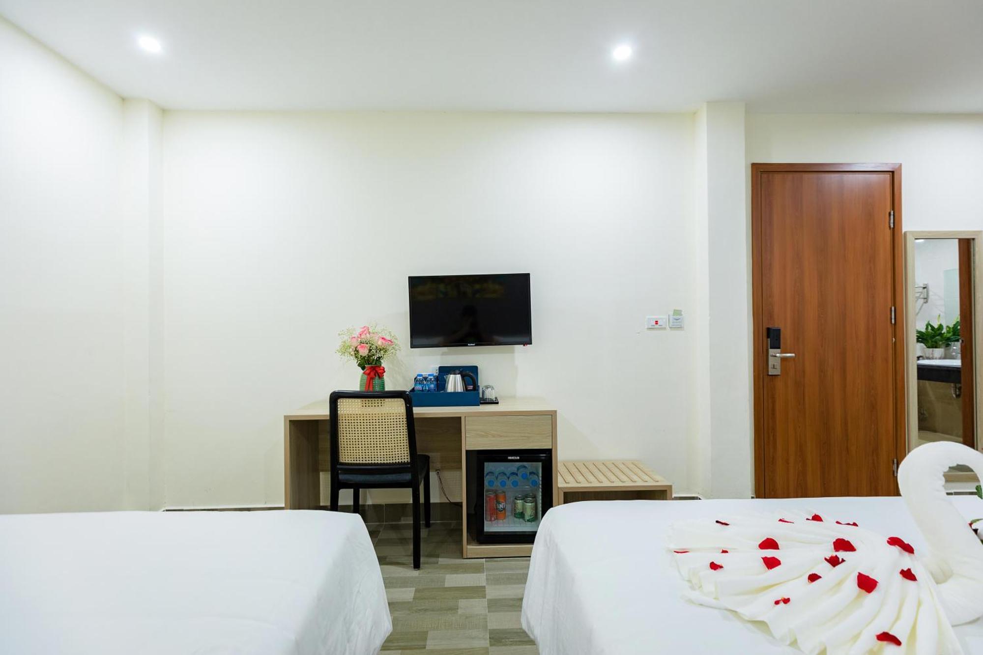 Cat Ba Violet Hotel
