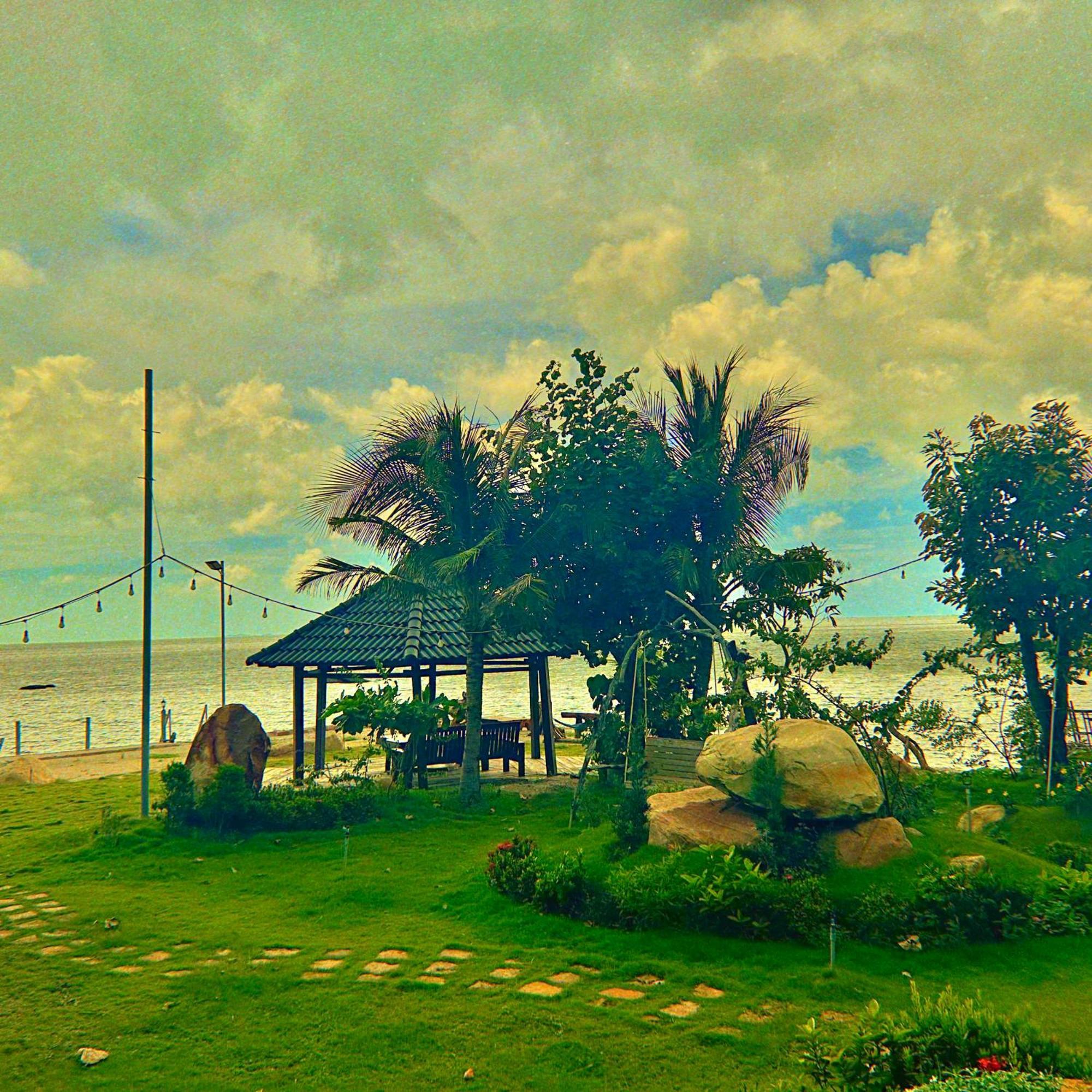 Resort Voyage Beach *