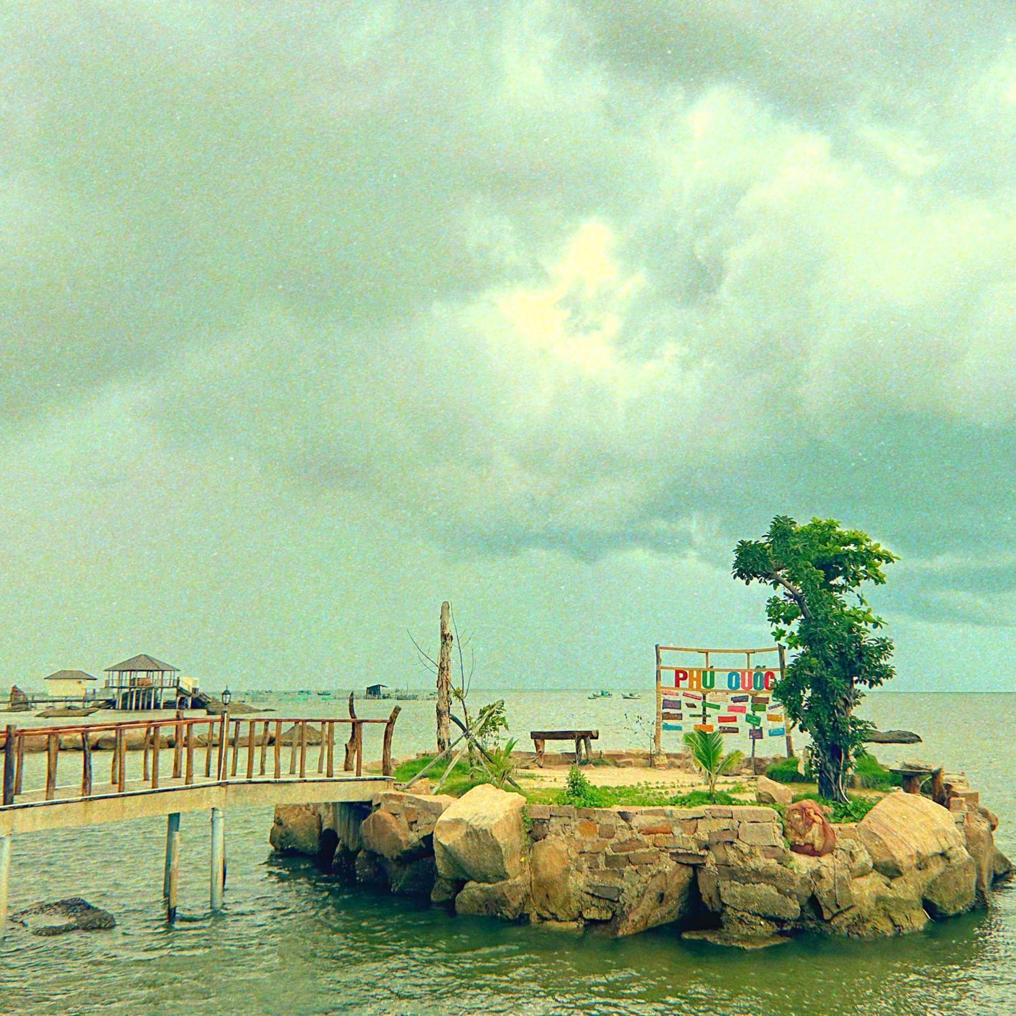 Voyage Beach *