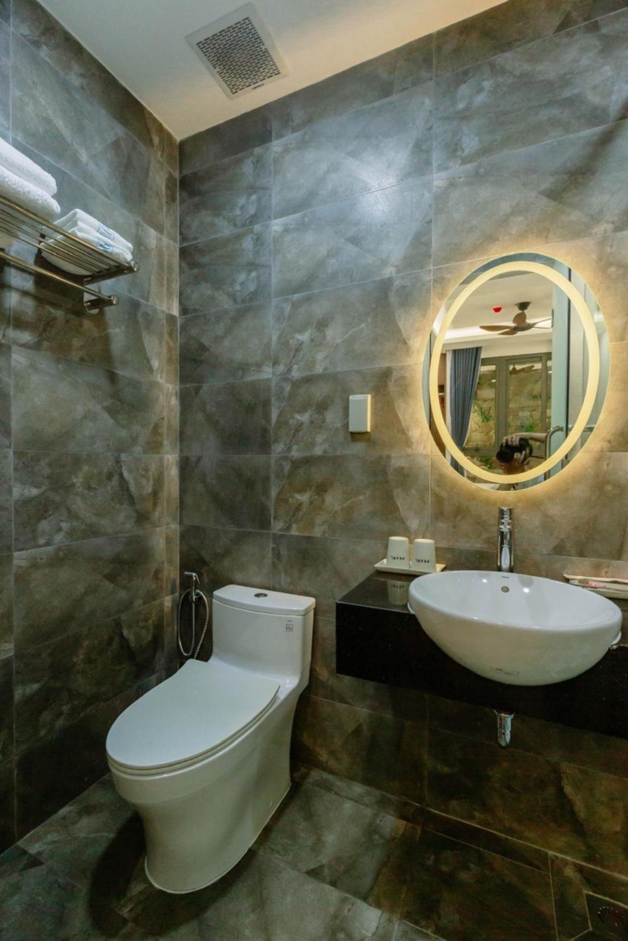 Pearl Hotel 3*