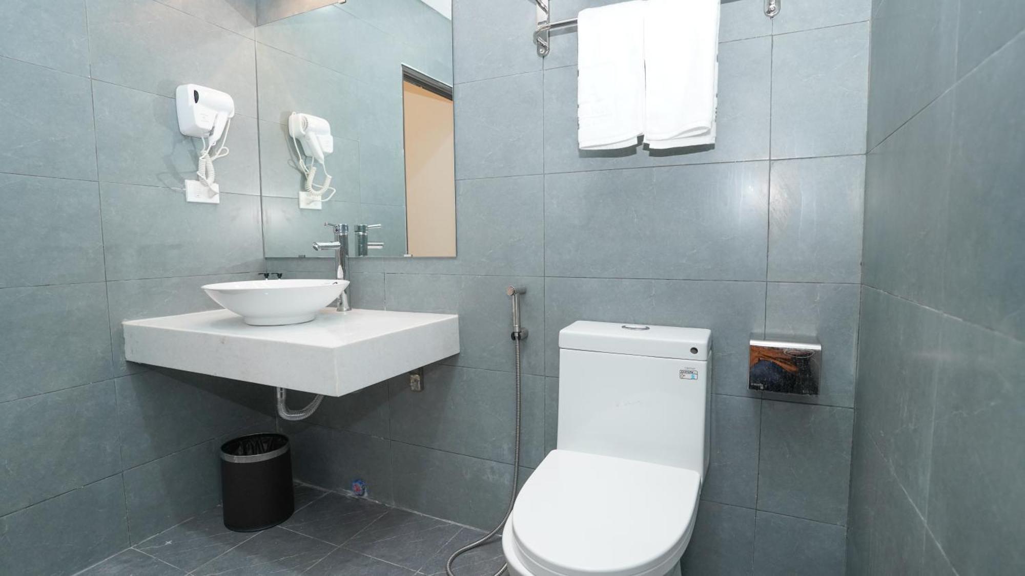 Khách sạn Khach San Lam Anh Ngoai Giao Doan Ha Noi Hà Nội
