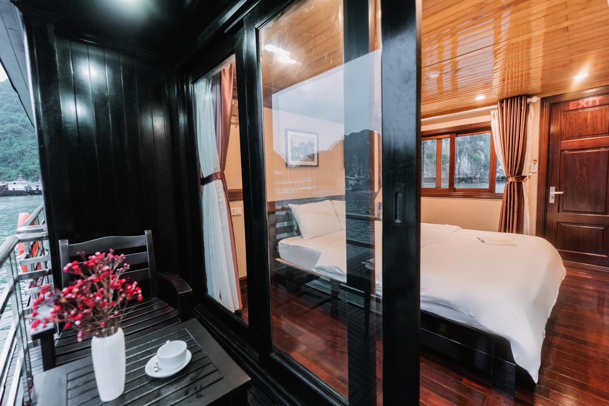 Daiichi Boutique Cruise Botel Chan Chau