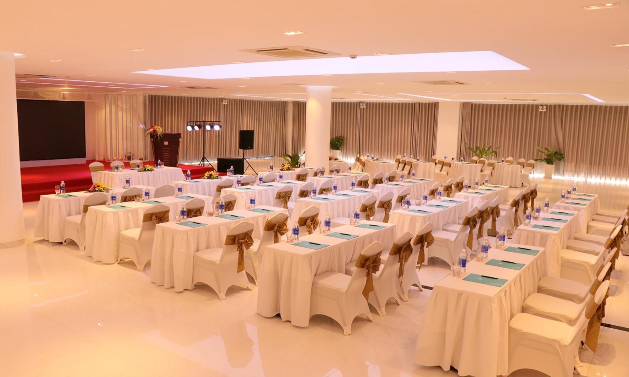 Dưỡng Và Cam Ranh Riviera - Trọn Gói Khu nghỉ mát 5*