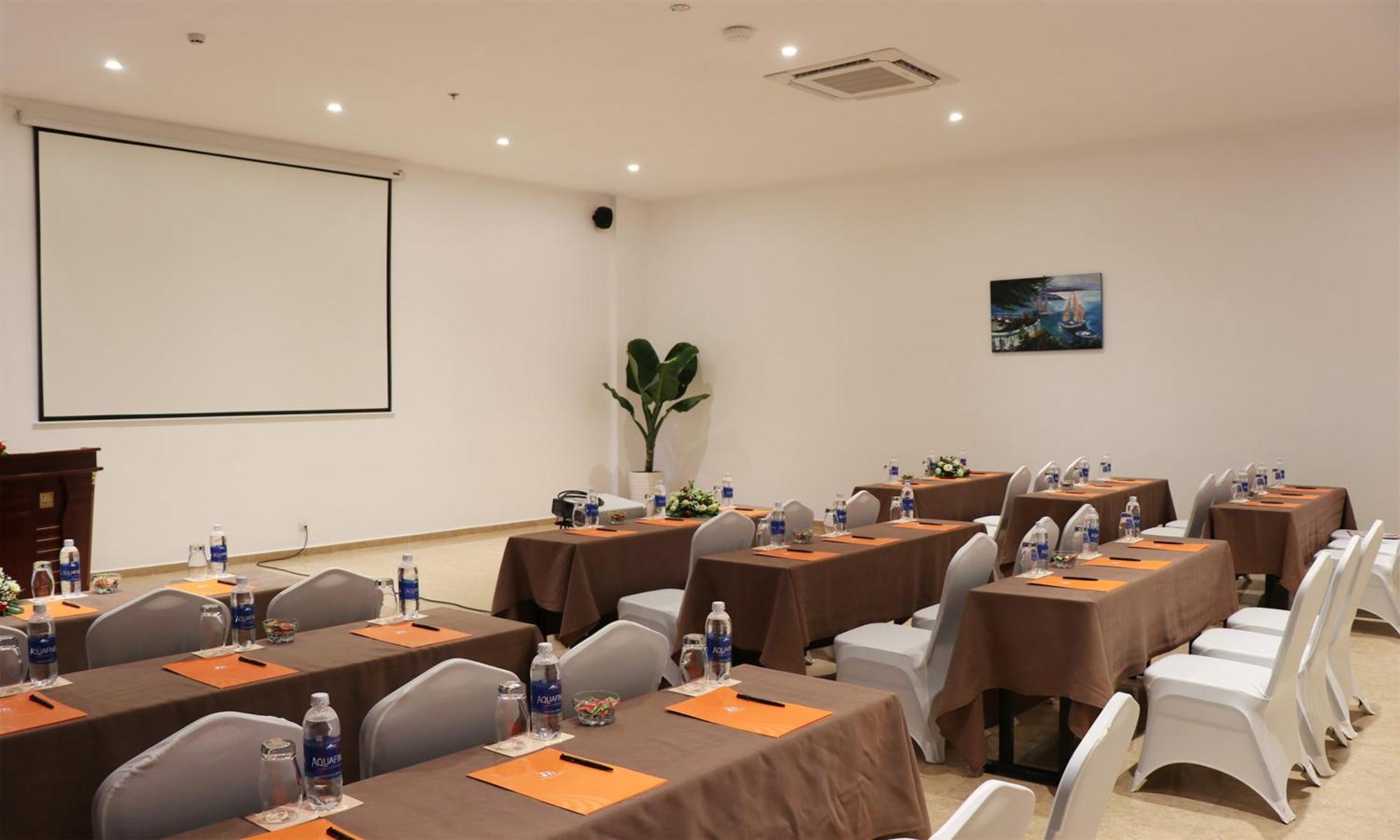 Dưỡng Và Cam Ranh Riviera - Trọn Gói Khu nghỉ mát 5*