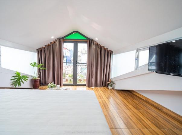 Hotel Khach San Loi Ve Da Lat