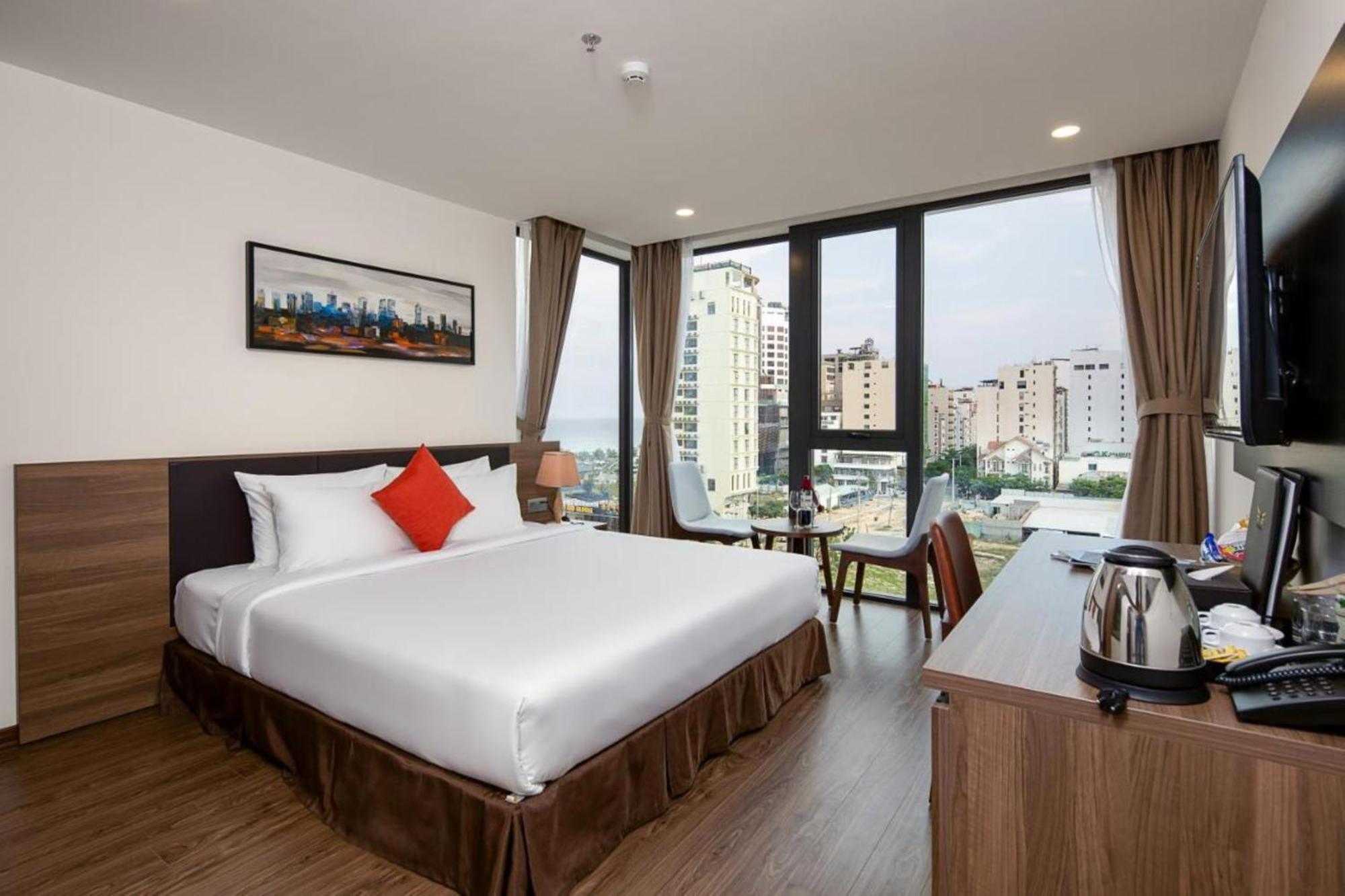 Hotel Amunra Ocean Da Nang