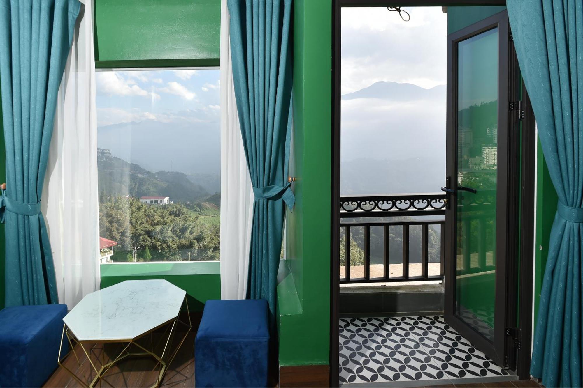 Nature View Hotel 3*