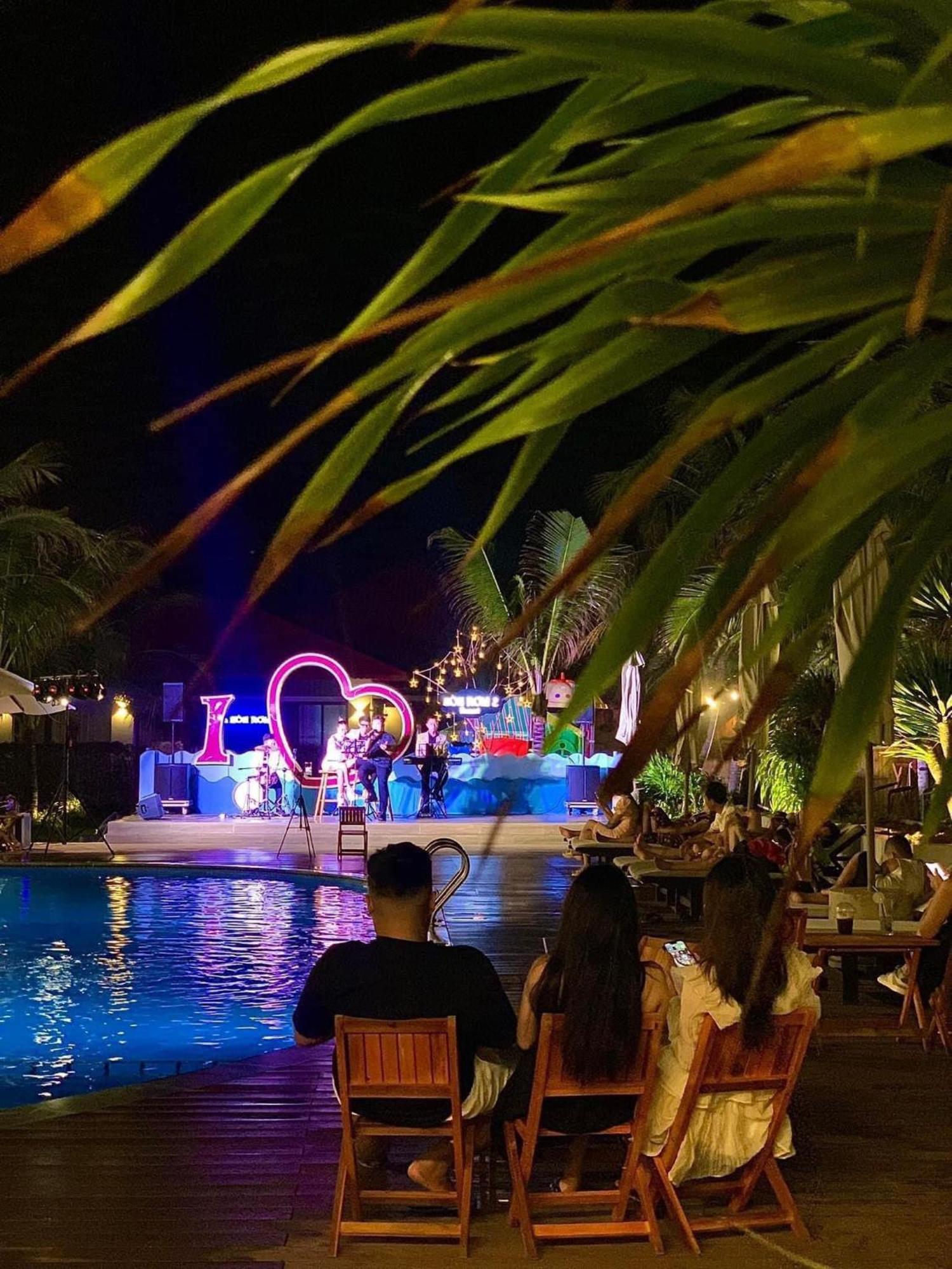 Hon Rom 2 Resort Mui Ne