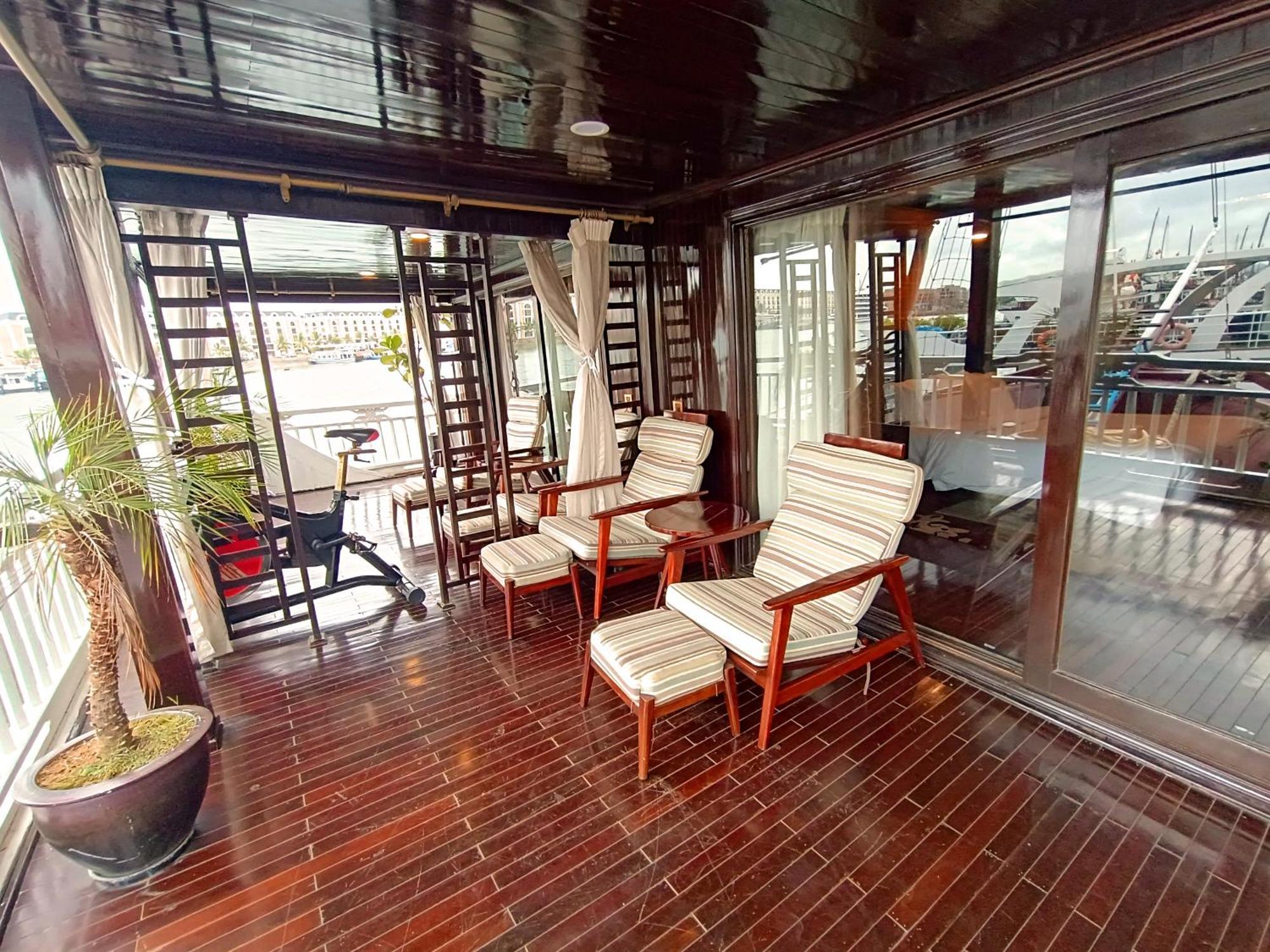  Hera Grand Lux Cruise On Bay