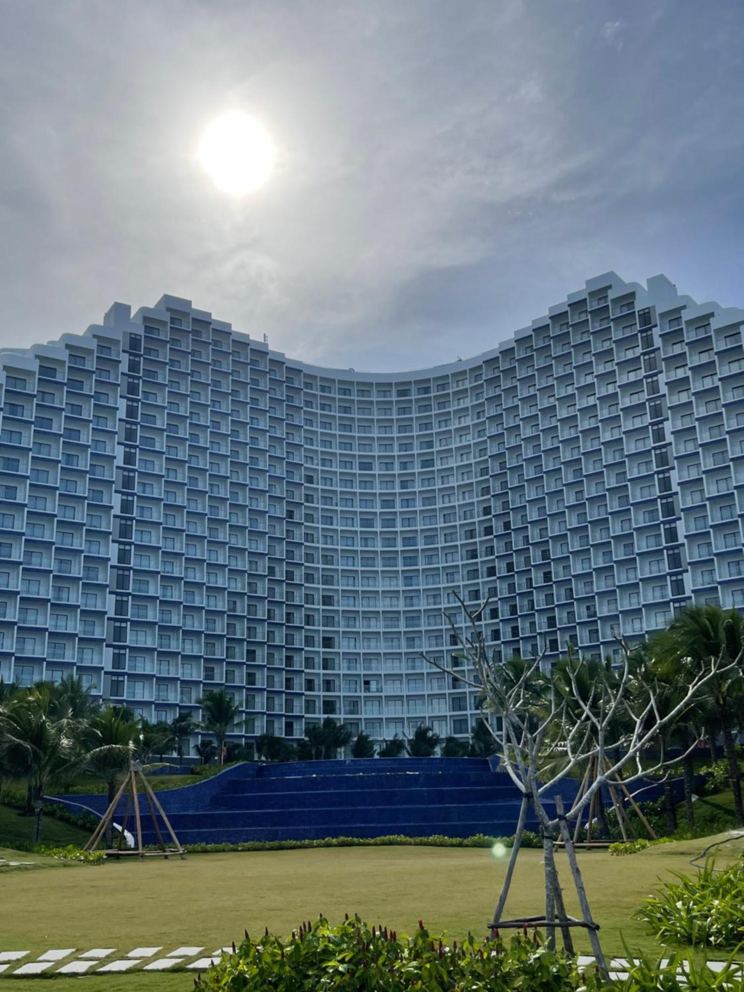 Arena Cam Ranh Sea View Resort