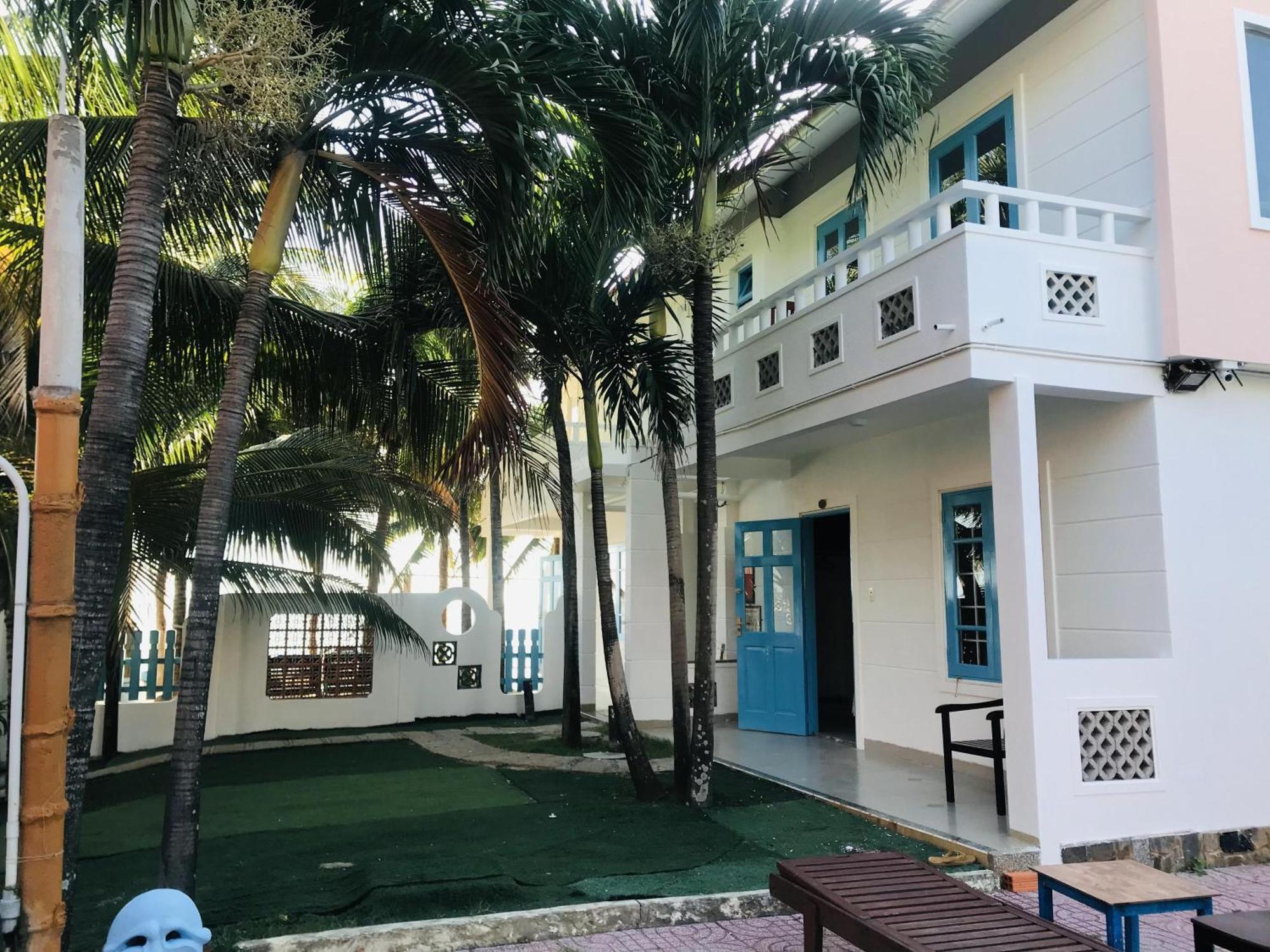 Guest house Nhat Quang 2*