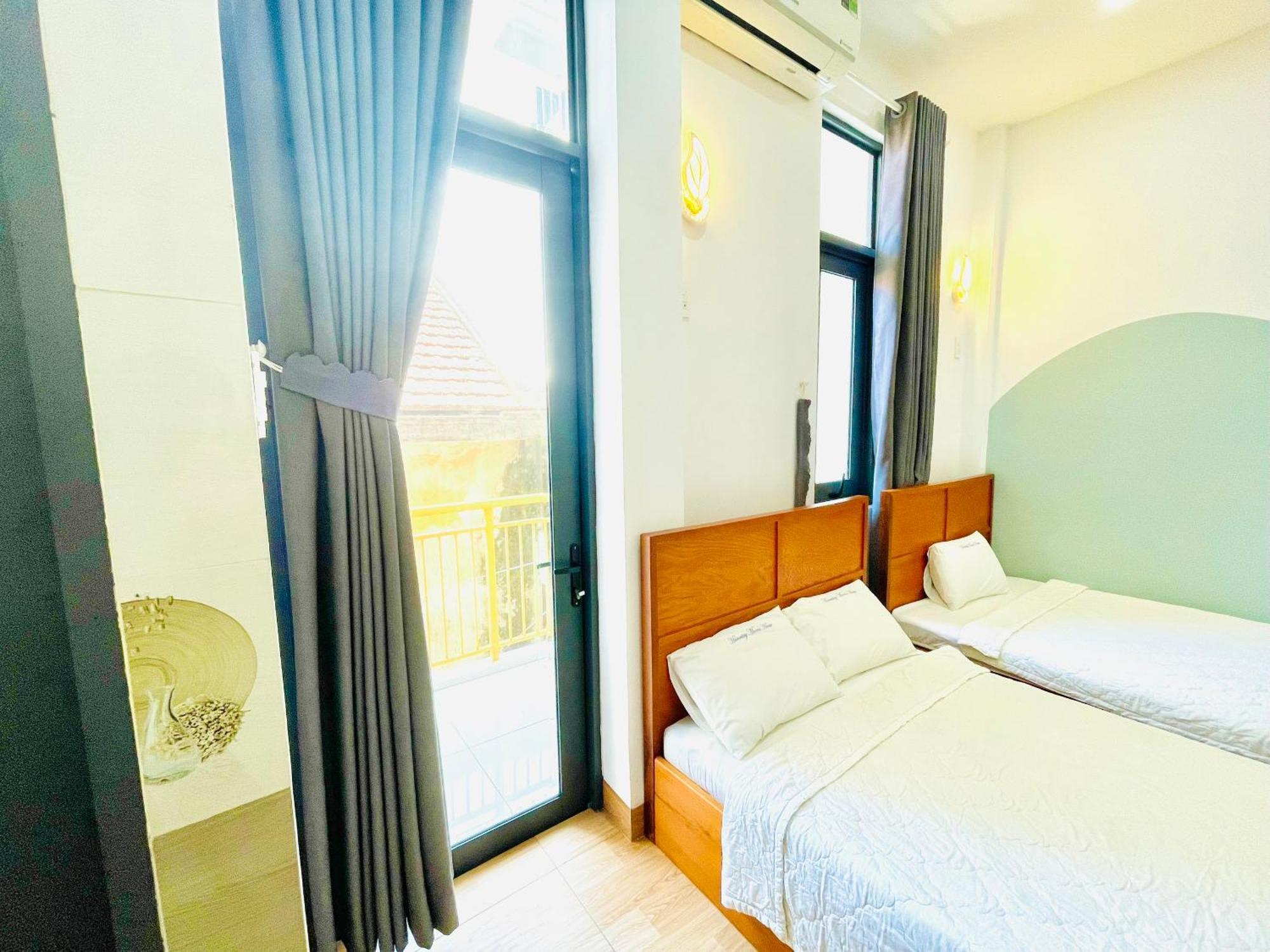 Moon's House Hotel