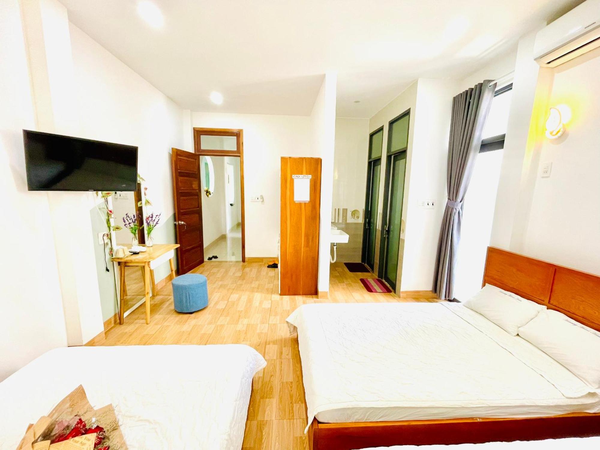 Hotel Moon's House