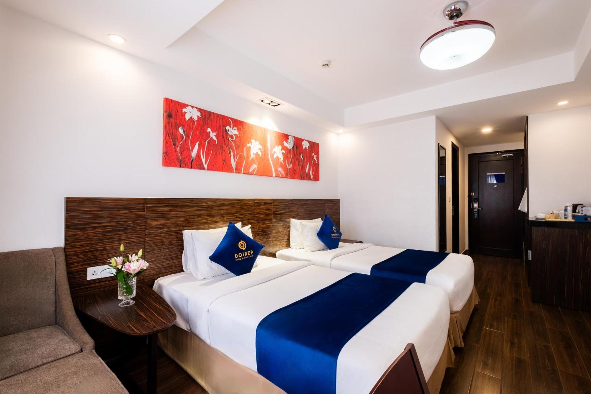 Hotel Sandals Lily Đà Lạt