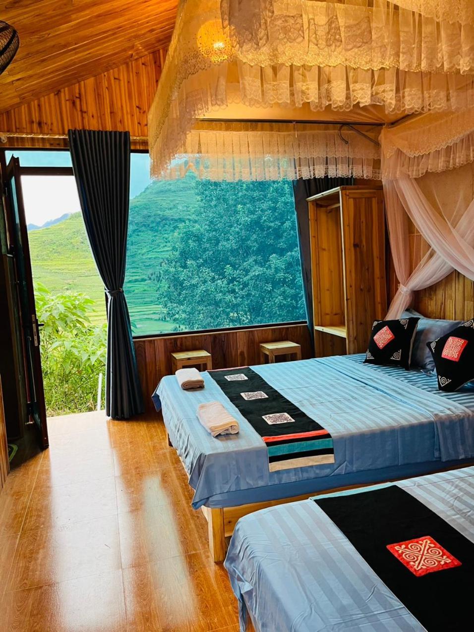 Homestay Pook *