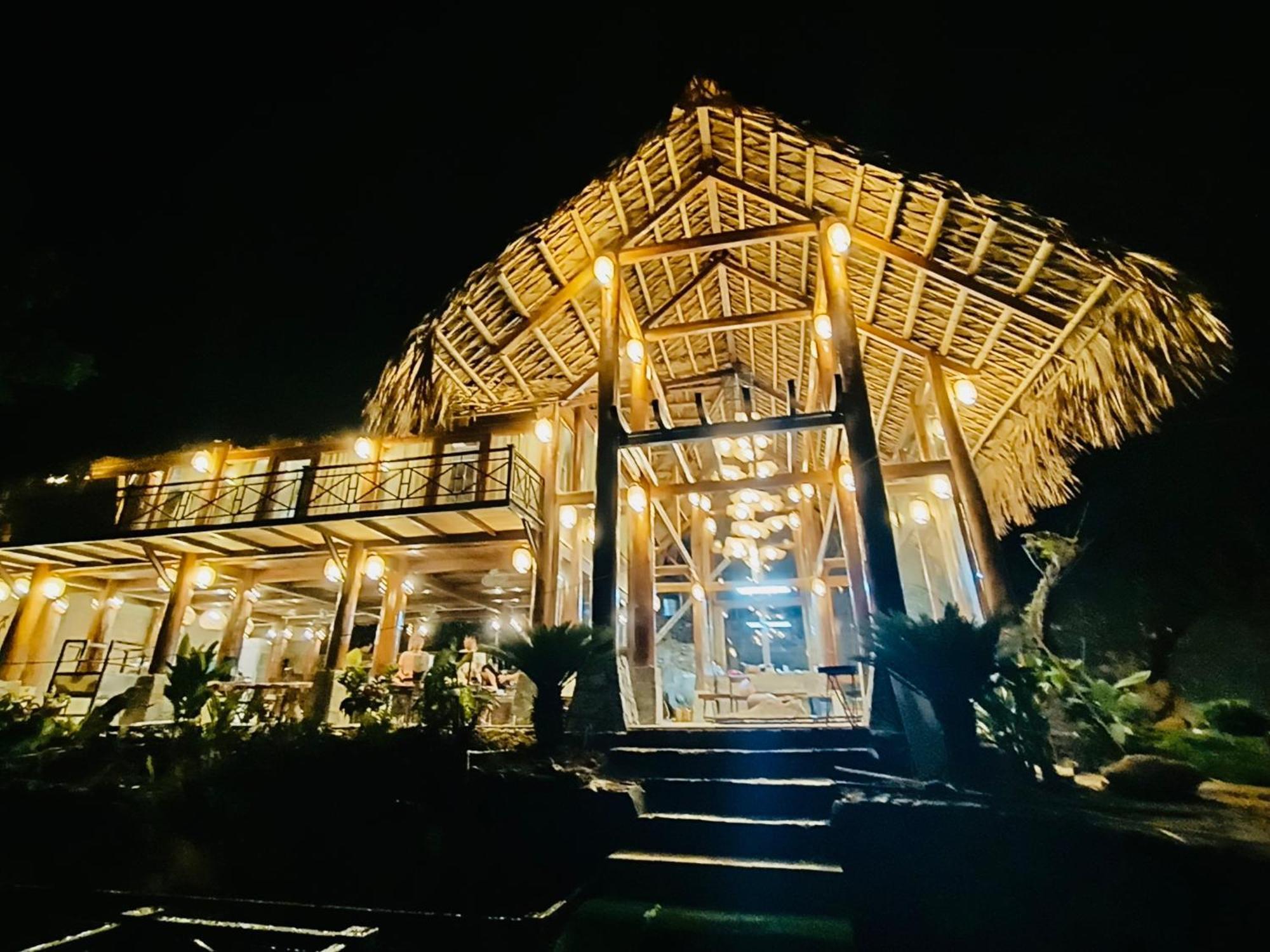 Pu Luong Paradise Hotel *