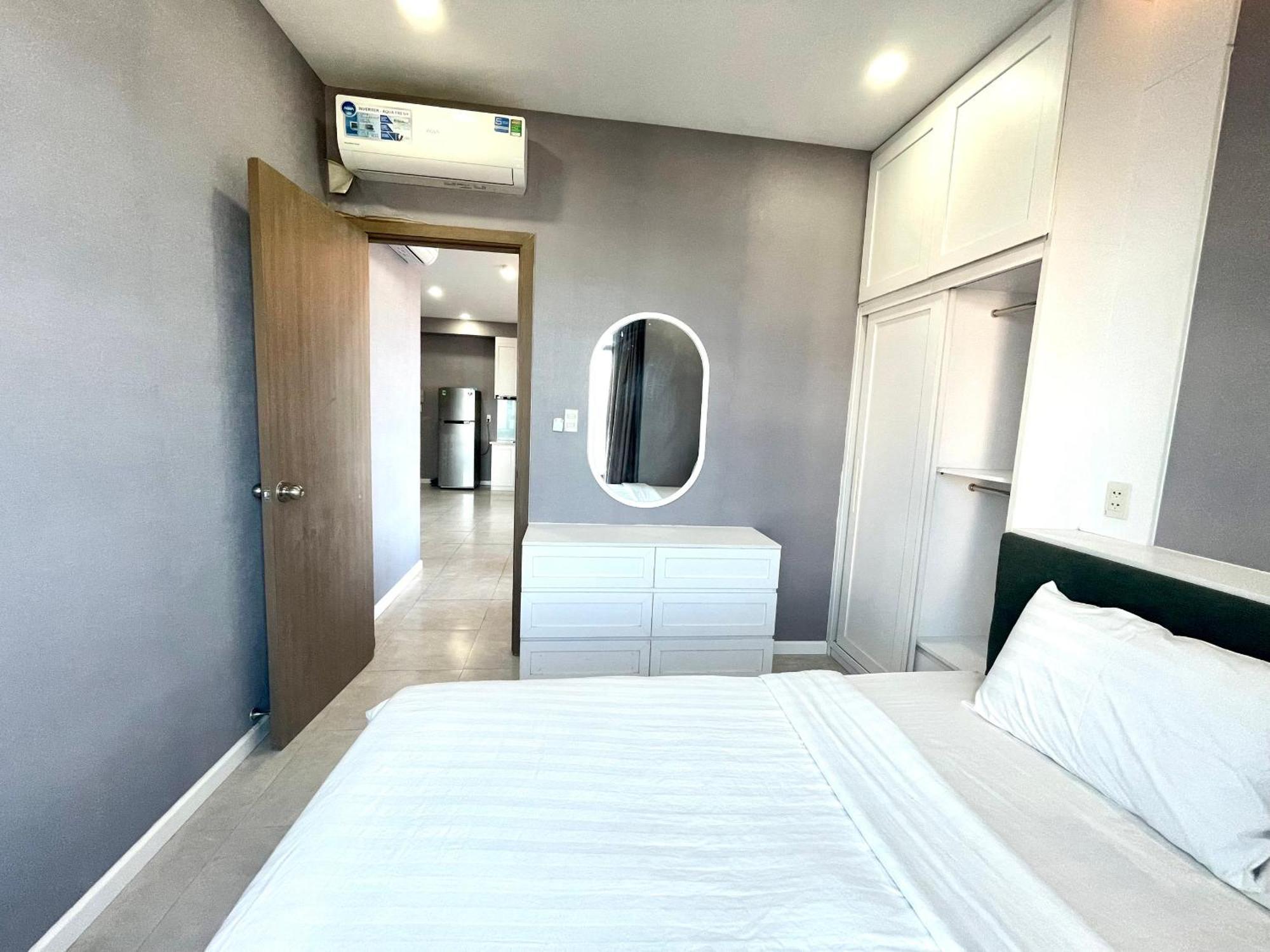 Hon Chong Oceanfront Luxury *
