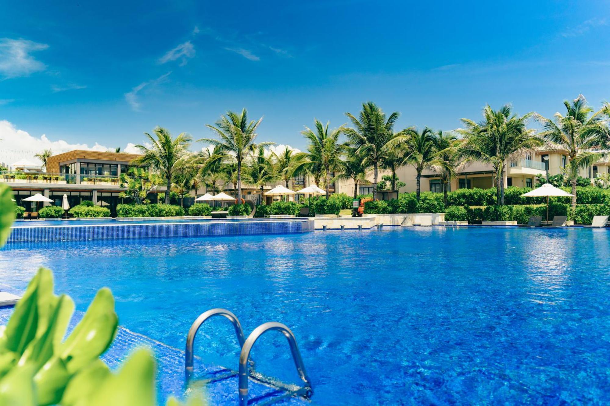 Villa Mysterio Pool &