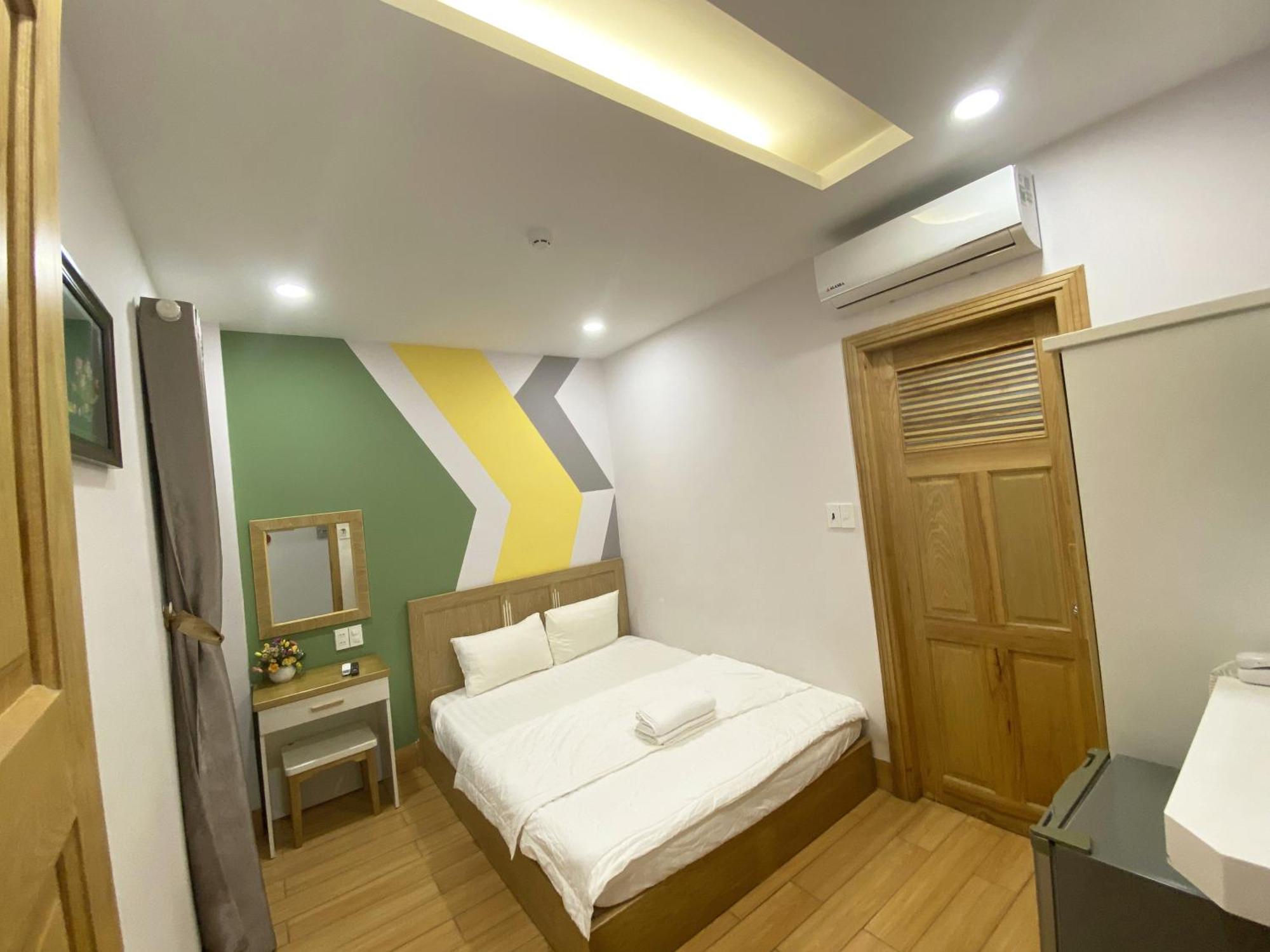 Jolilian & Hotel Vung Tau