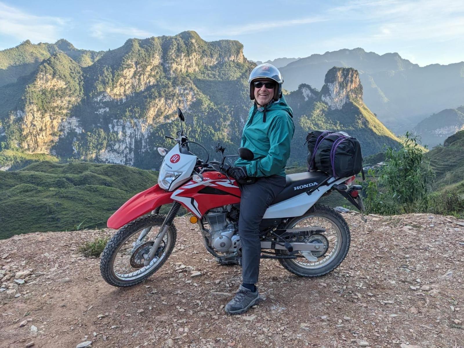 Hang Thuong - Motorbikes And Tour Ha Giang