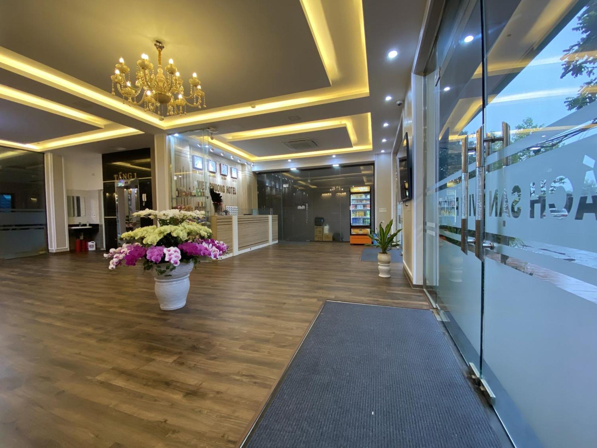 Khách sạn Việt Phương