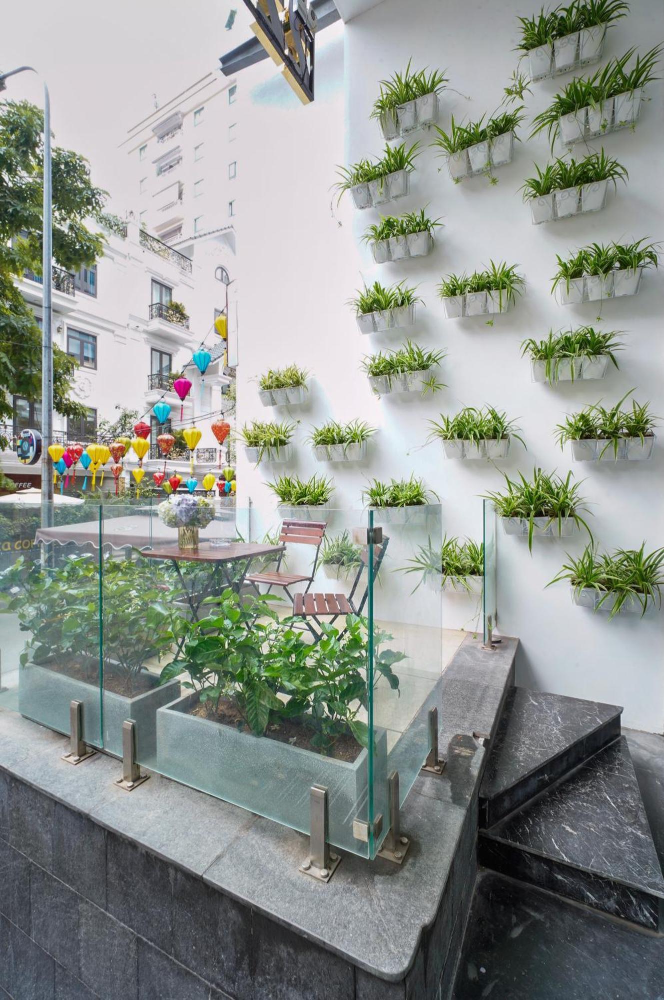 Nature Khách sạn Hà Nội