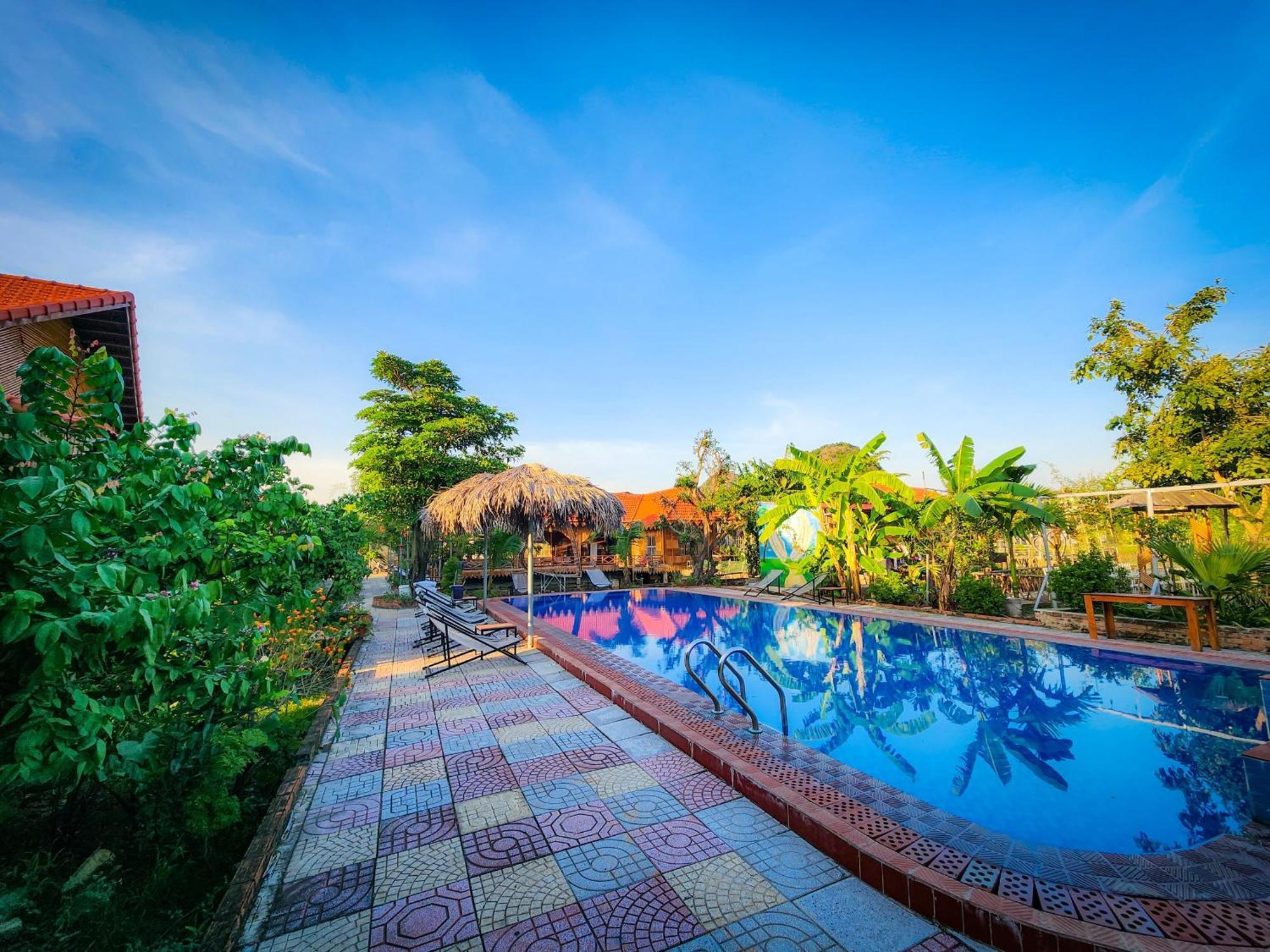 Hotel Trang An Quynh Trang Happy & Garden